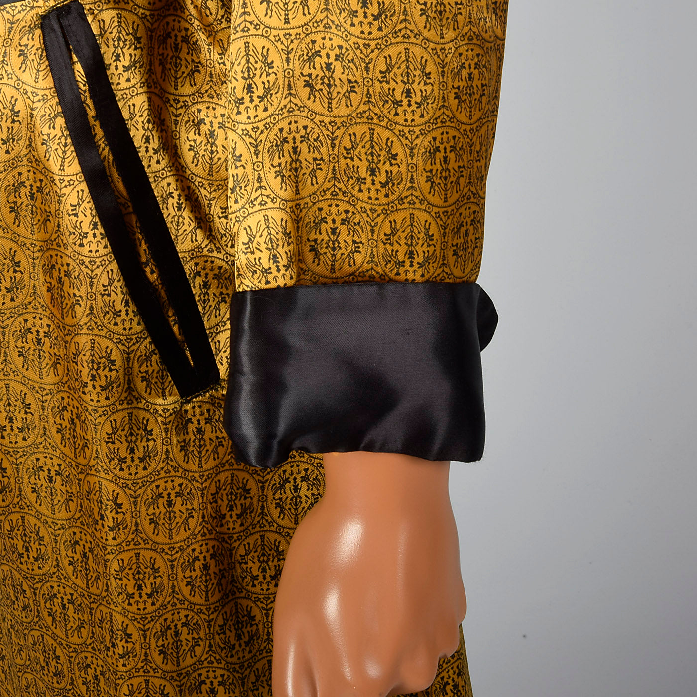 1950s Mens Gold Robe with Black Trim