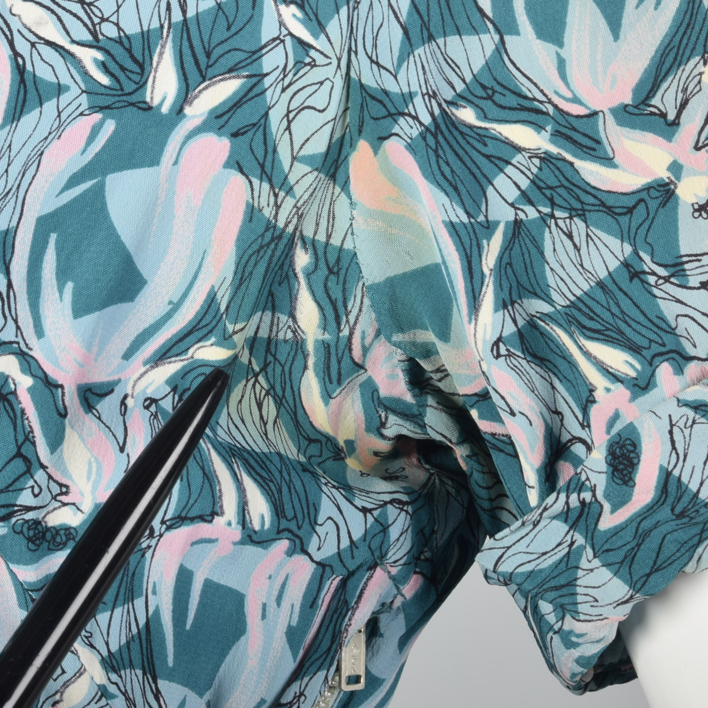 1940s Rayon Dress in Novelty Dancing Ladies Print