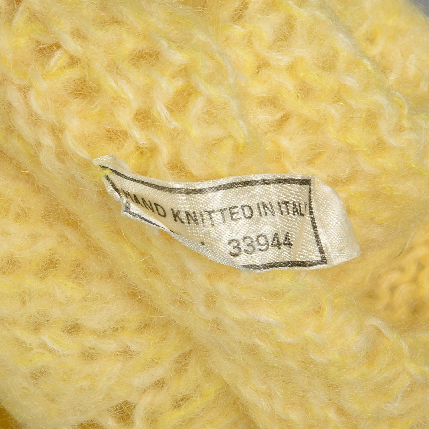 Large 1960s Yellow Sweater Hand Knit In Italy Puff Stitch Cardigan