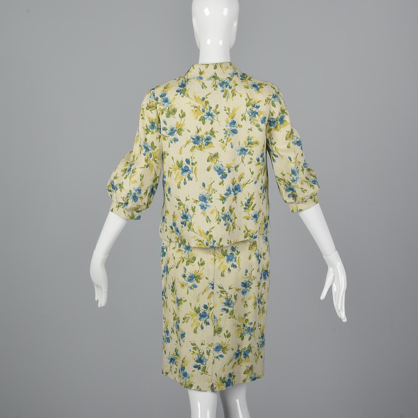 1960s Spring Skirt Suit in Floral Print