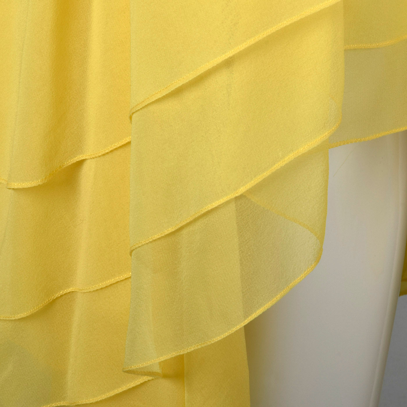 Elegant 1970s Travilla Yellow Silk Chiffon Dress