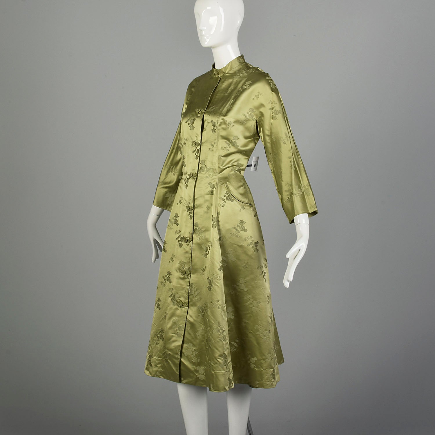 Medium 1960s Sage Green Asian Dress Hand Sewn Silk Frog Closures