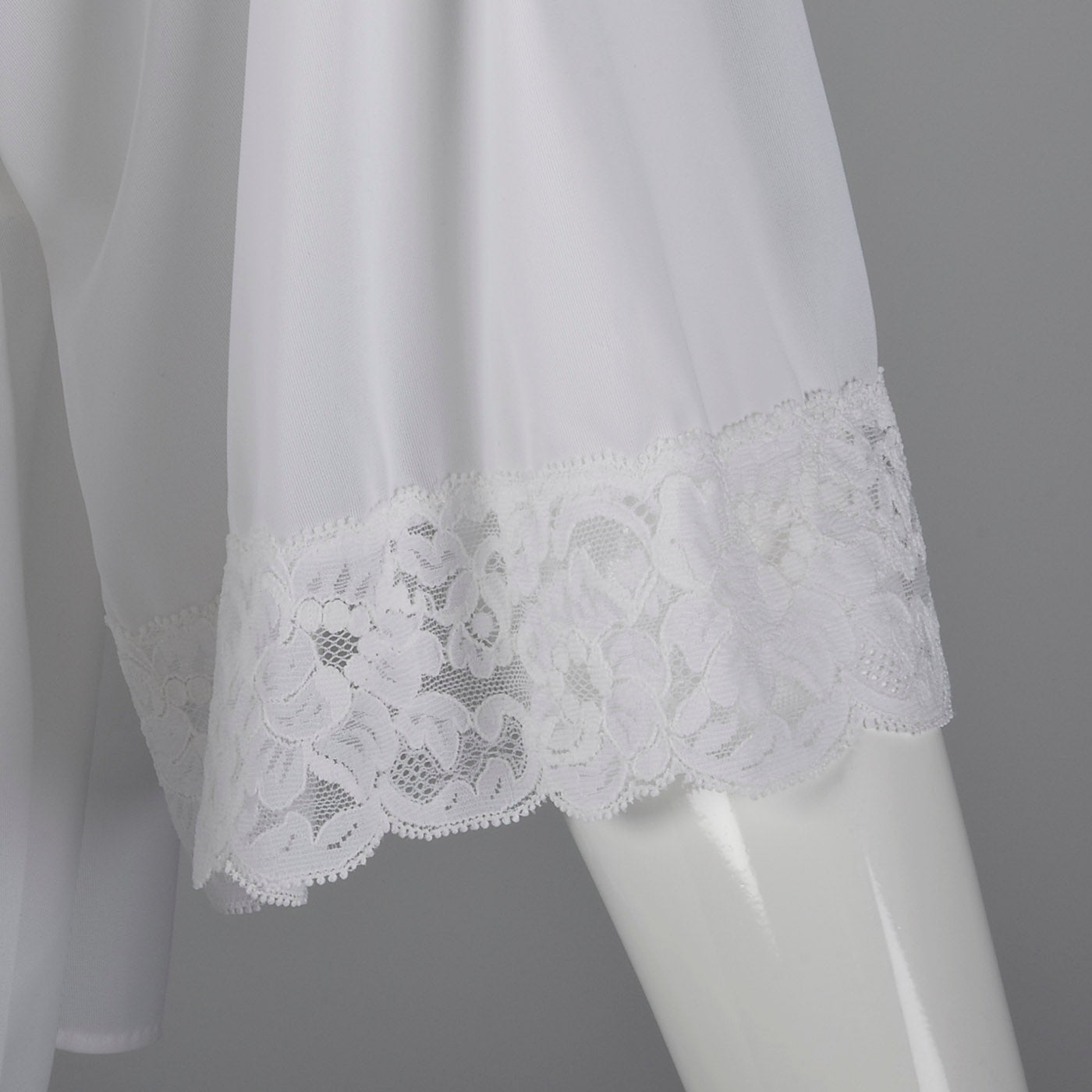 1960s White Bed Jacket
