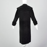 Medium Bill Blass 1980s Black Corduroy Coat