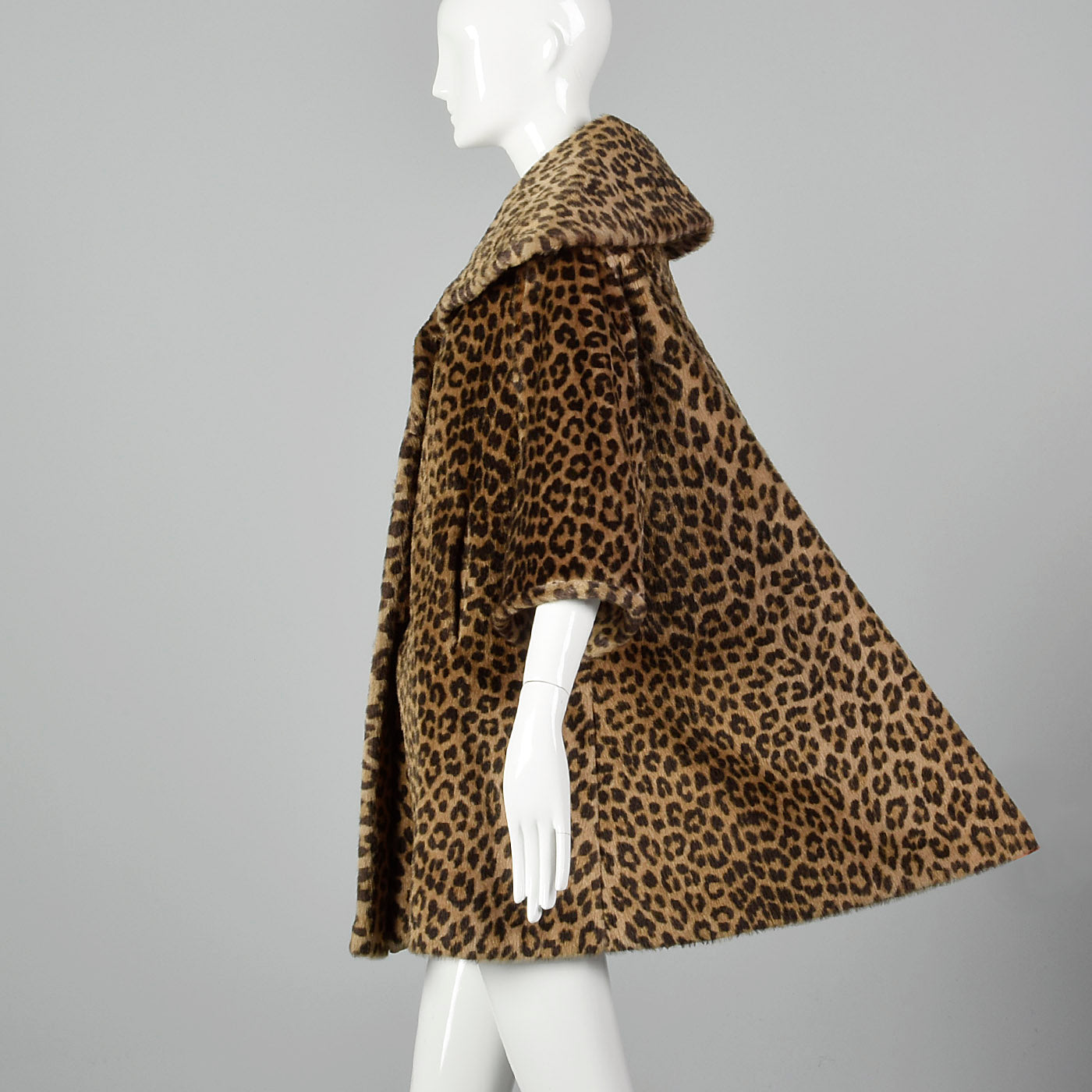 1950s Faux Fur Leopard Print Swing Coat