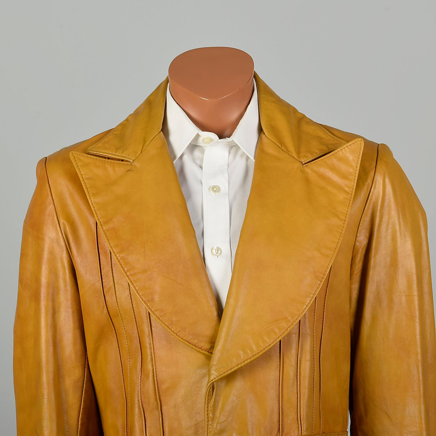 Medium 1970s Trench Coat Mustard Leather Overcoat