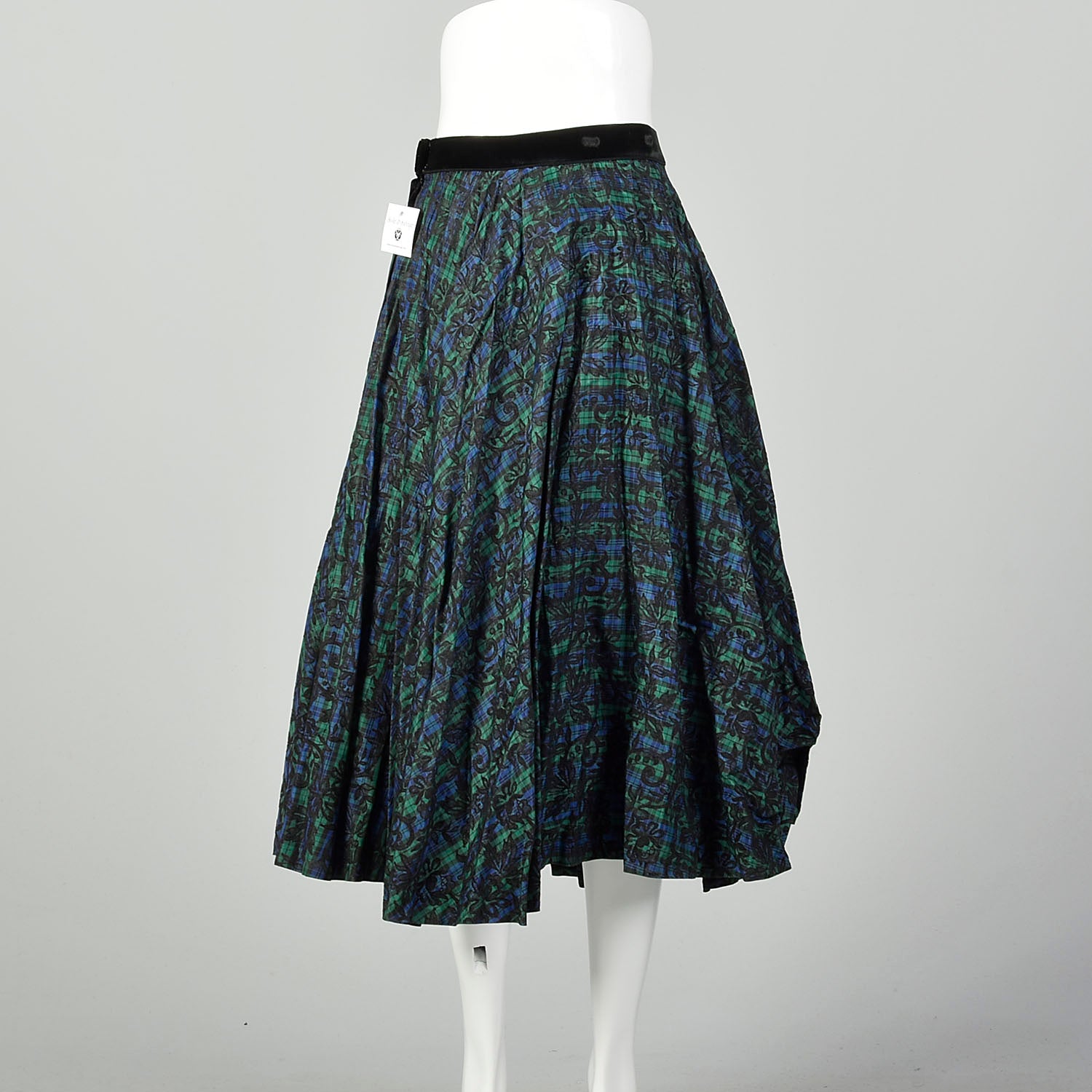 Large 1950s Full Circle Skirt Blue Flocked Plaid Taffeta