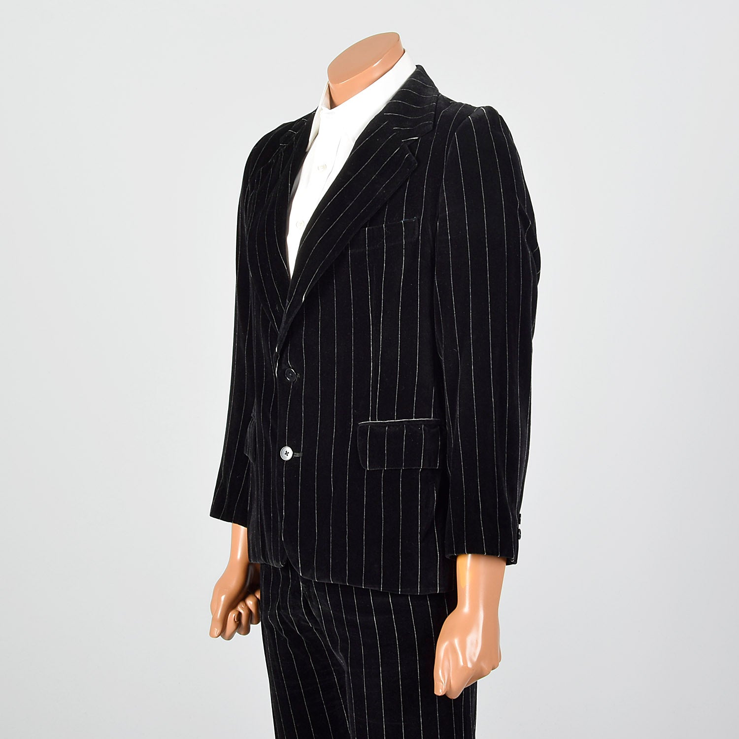 37S 1970s Black Velvet Pinstripe Two Piece Men's Suit