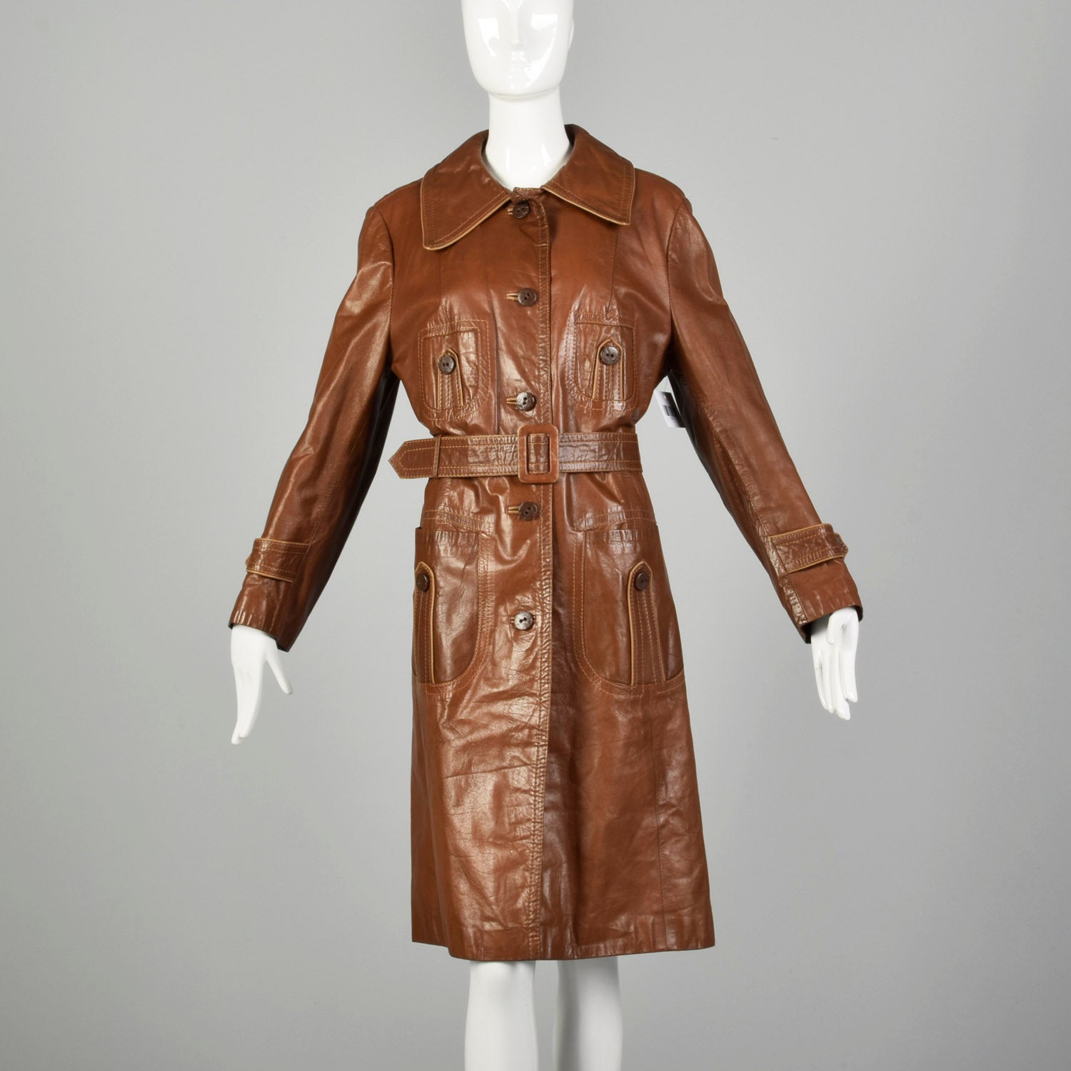 Large 1970s Brown Leather Trench Coat Wide Collar with Great Details