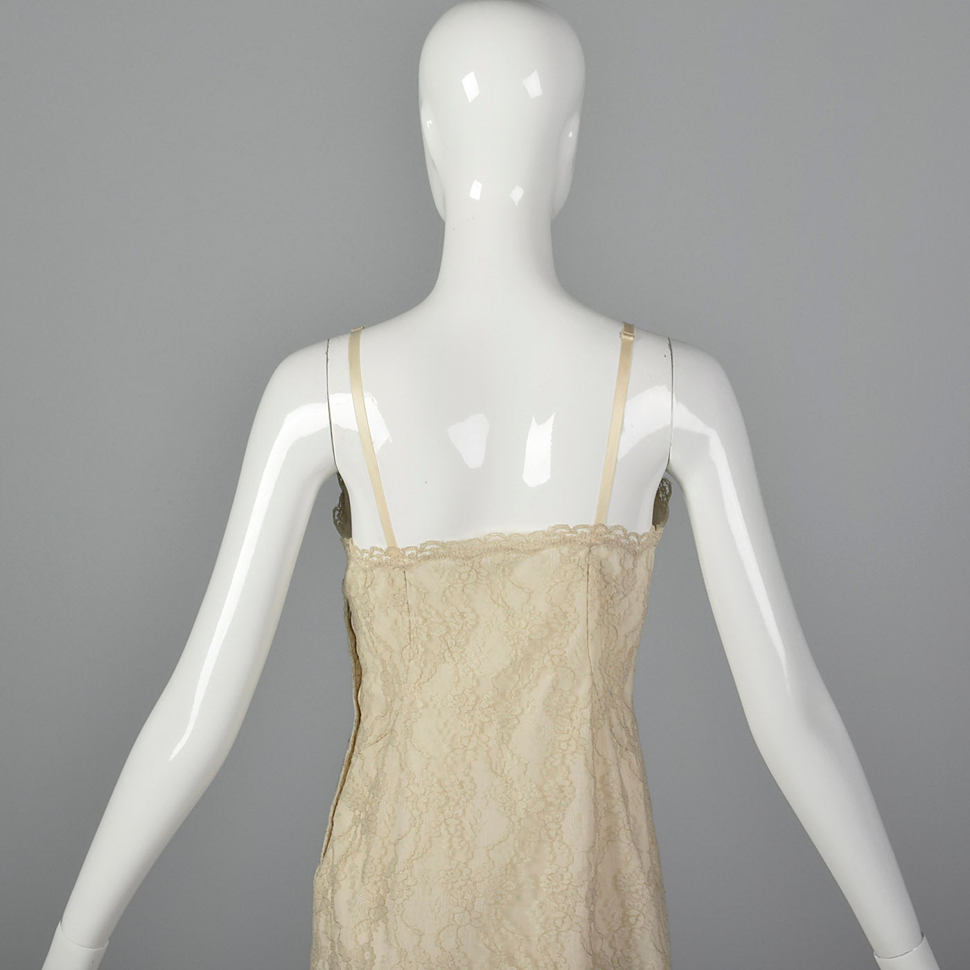 1950s Van Raalte Cream Lace Slip