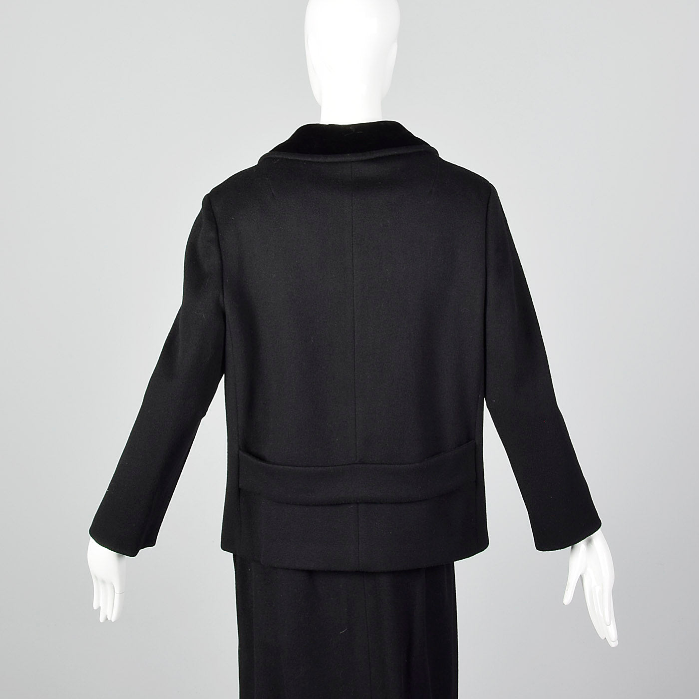 1960s Black Winter Skirt Suit with Boxy Jacket and Pencil Skirt
