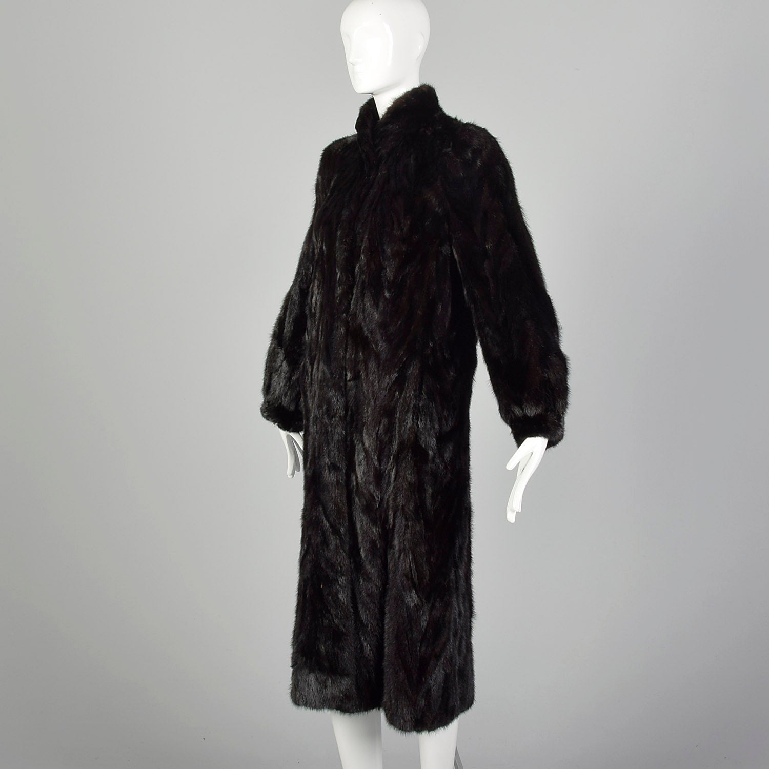 XS Black 1980s Mink Fur Coat
