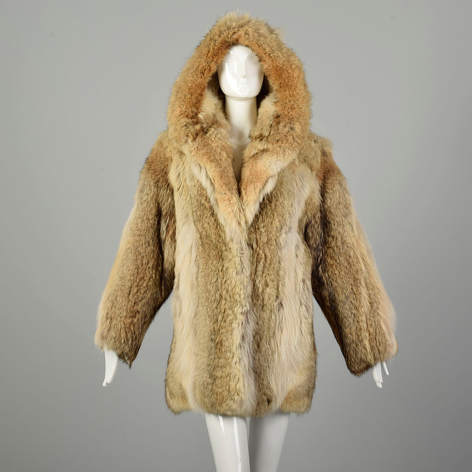Real coyote hotsell fur coat