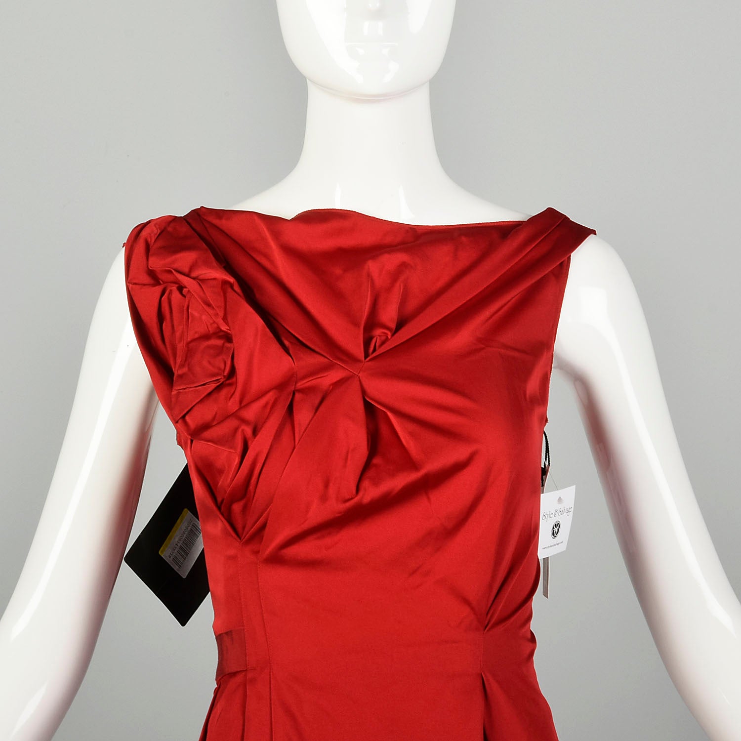 Nina Ricci F/W 2013 RTW Runway Red Dress Sleeveless Gathered Mini Style & Salvage Nina Ricci F/W 2013 RTW Runway Red Dress Sleeveless Gathered Mini Style & Salvage