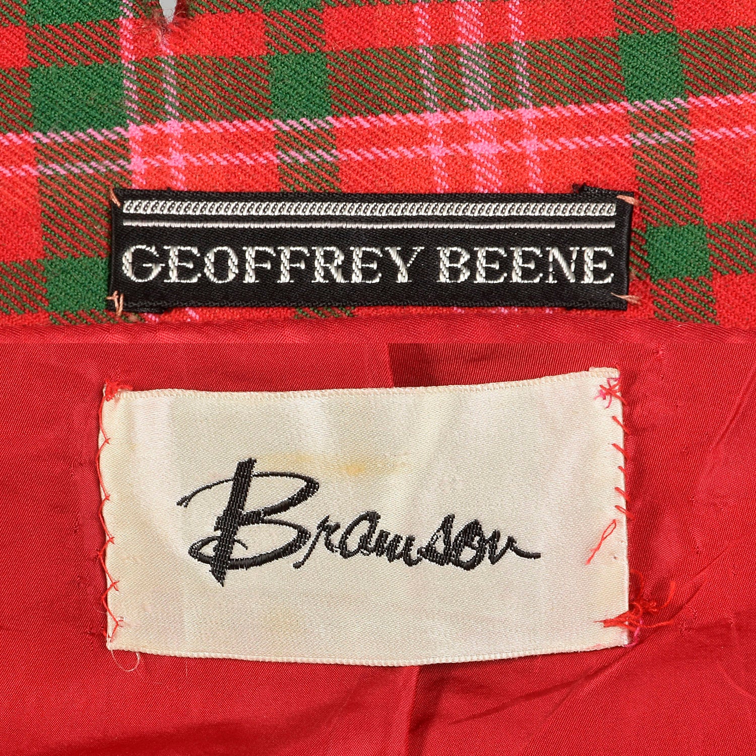 Medium Geoffrey Beene 1960s Red and Green Plaid Swing Coat