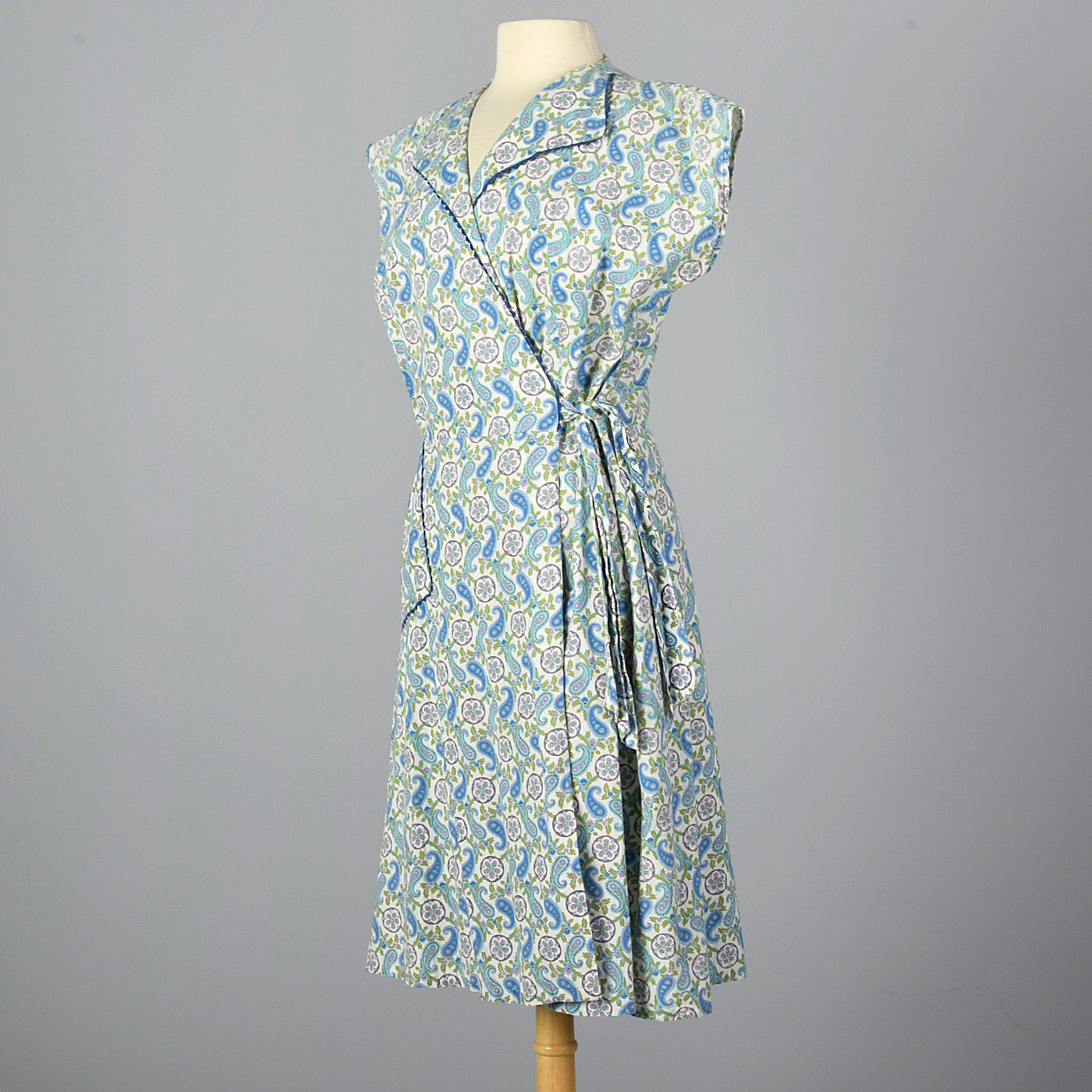 1950s Cotton Print Wrap Dress