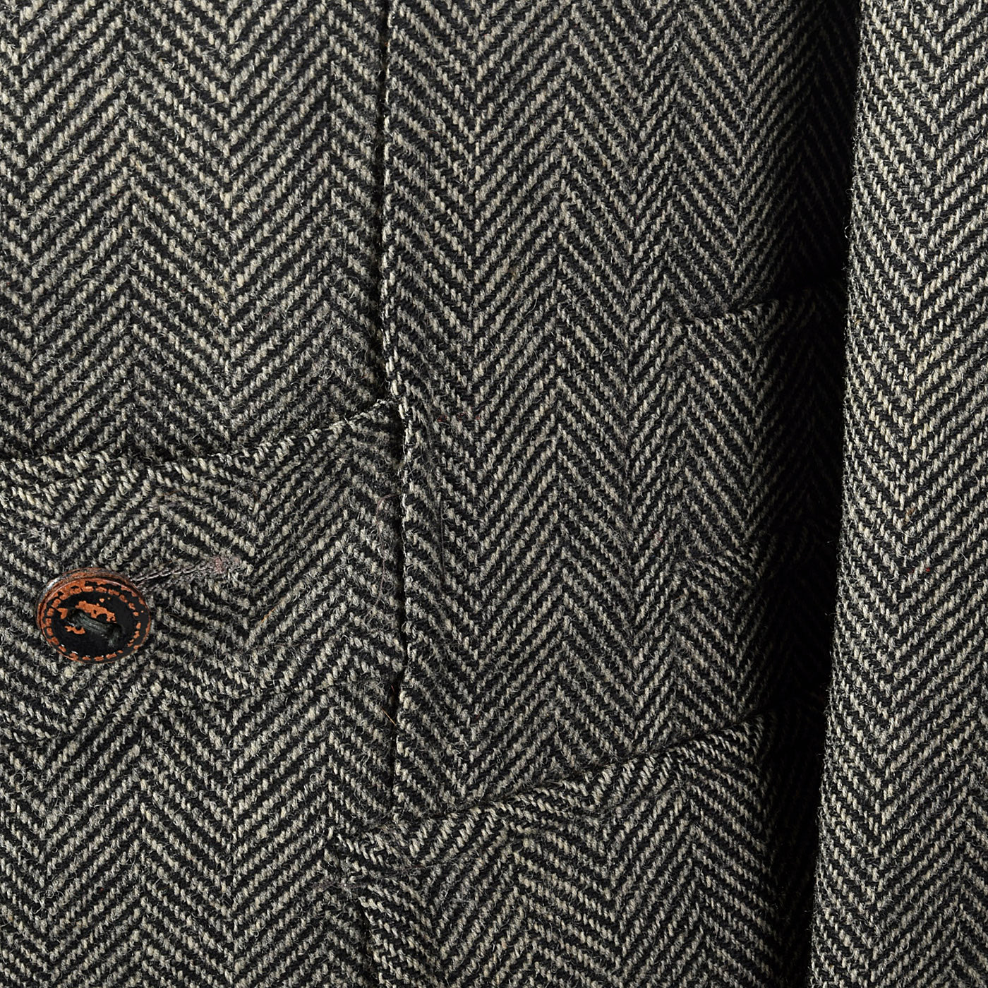 1970s Mens Herringbone Tweed Belted Norfolk Jacket