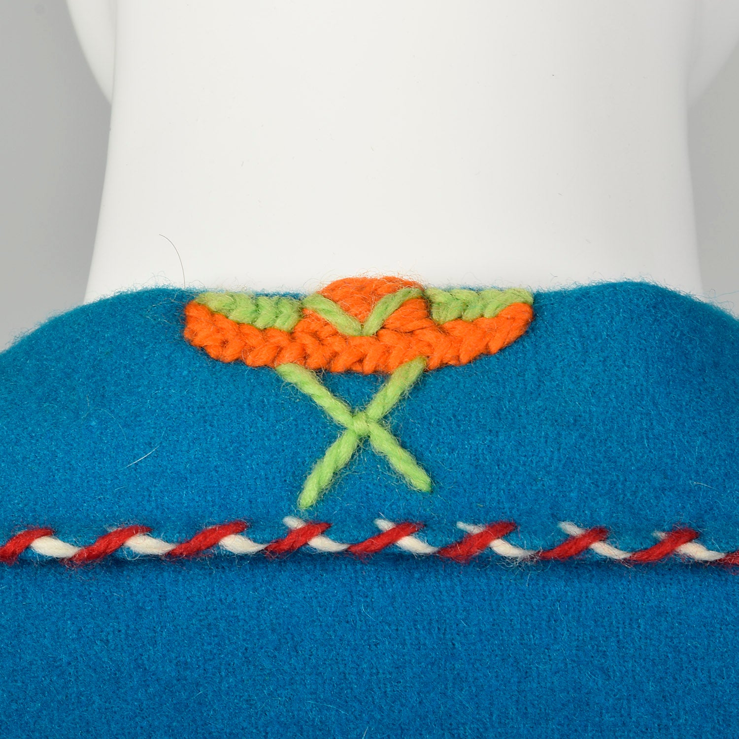 XXS 1950s Jacket Teal Blue Mexican Souvenir Tourist Wool Embroidery Horse Shoe Sombrero Village Scene