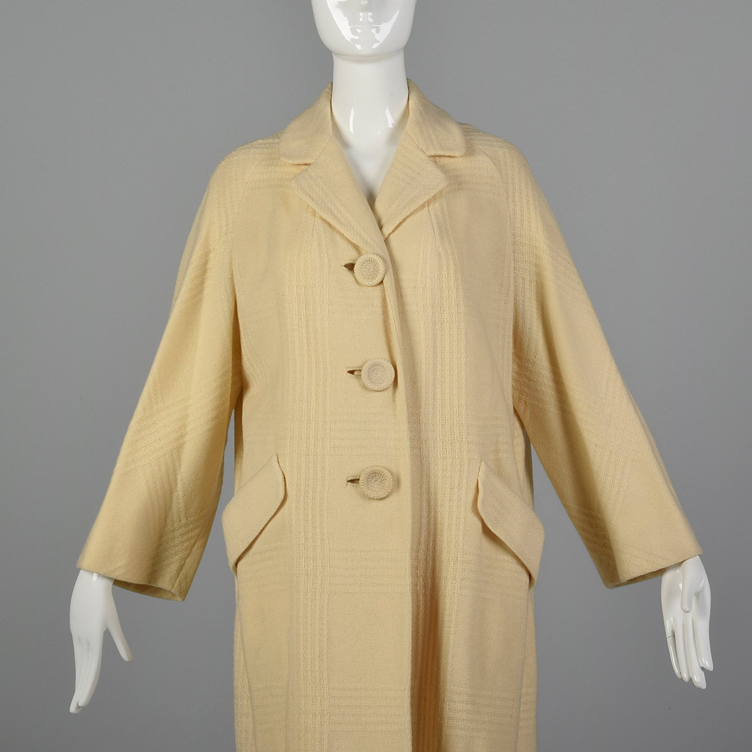 Small 1950s Cream Winter Coat