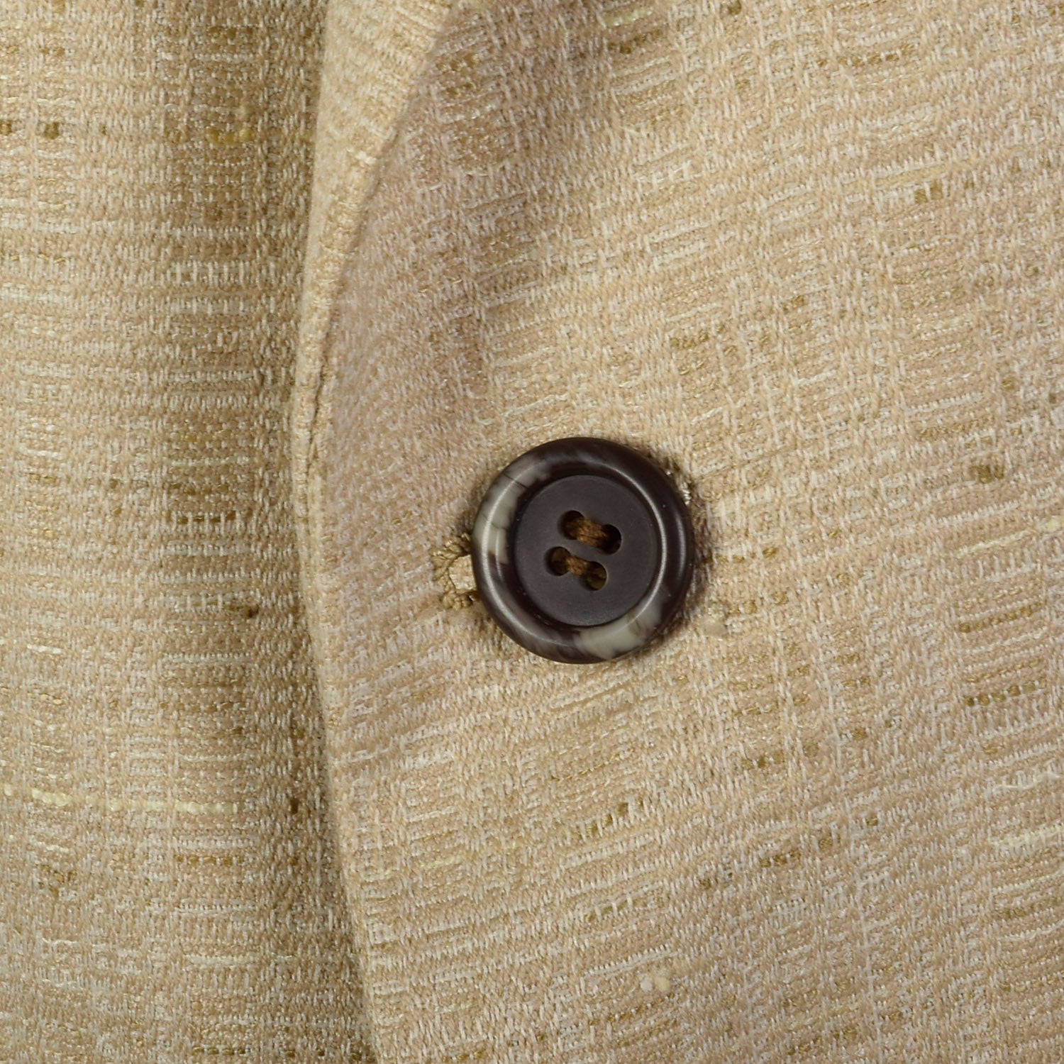 45L 1970s Mens Two Piece Suit Two Button Tan Texture Weave