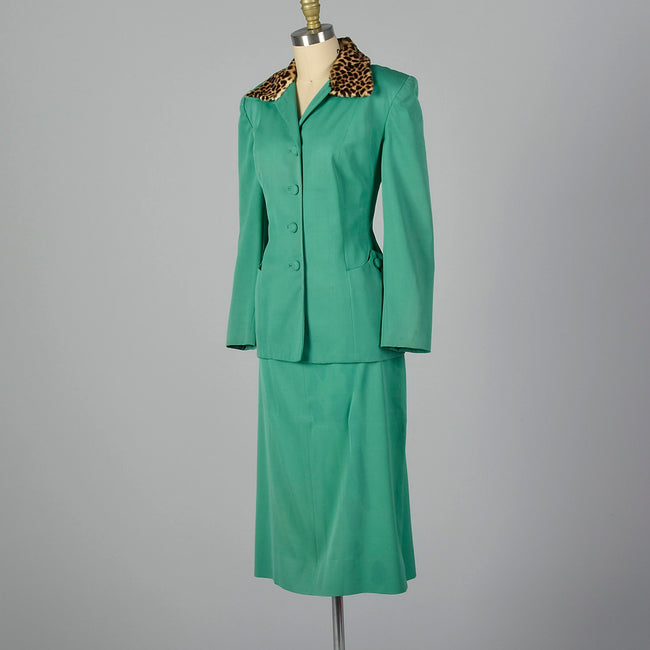 Medium 1950s Green Skirt Suit with Faux Leopard Collar