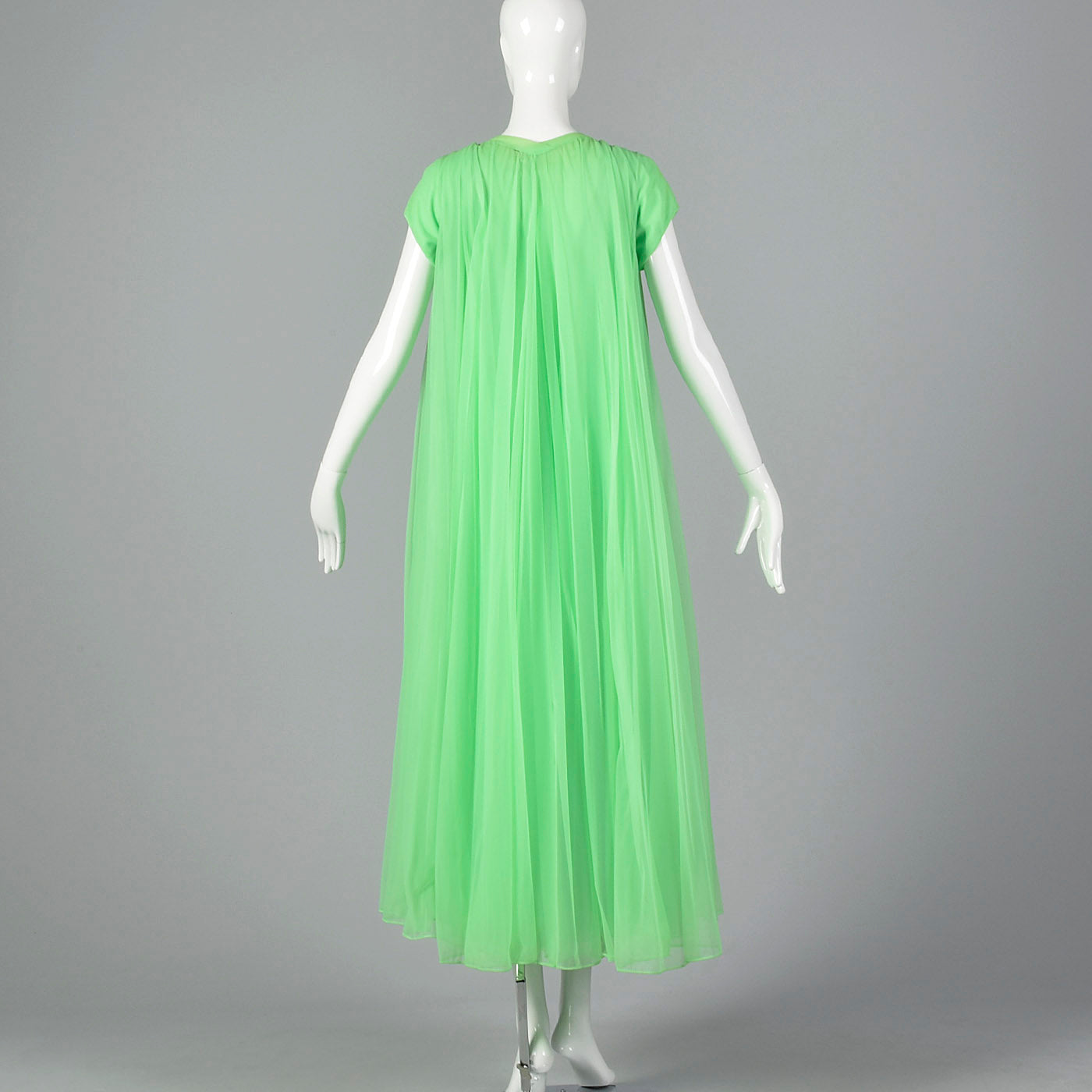 1960s Claire Sandra Lucie Ann Green Night Gown and Peignoir Set
