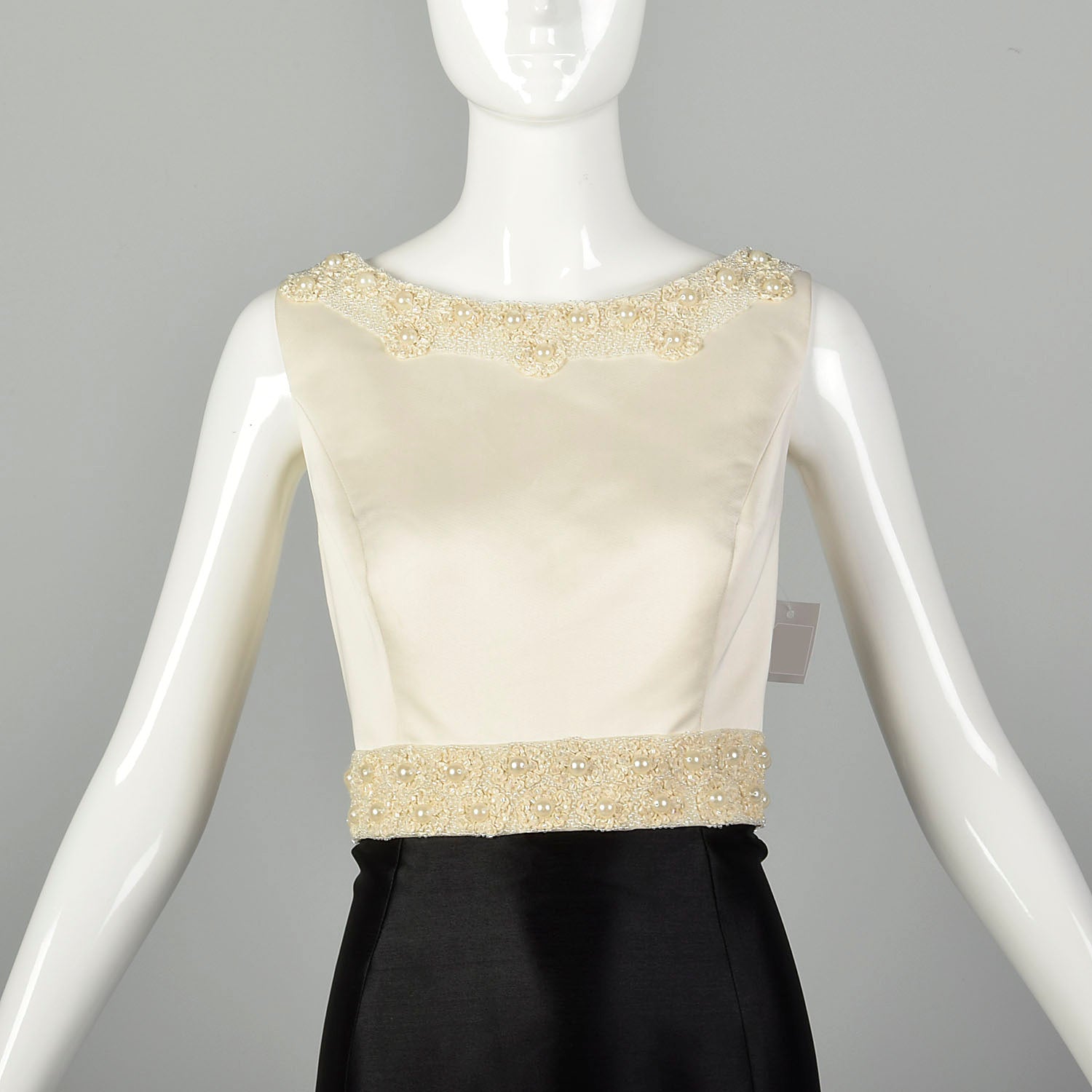 XL Two Tone Evening Dress Sleeveless Black White Formal Gown