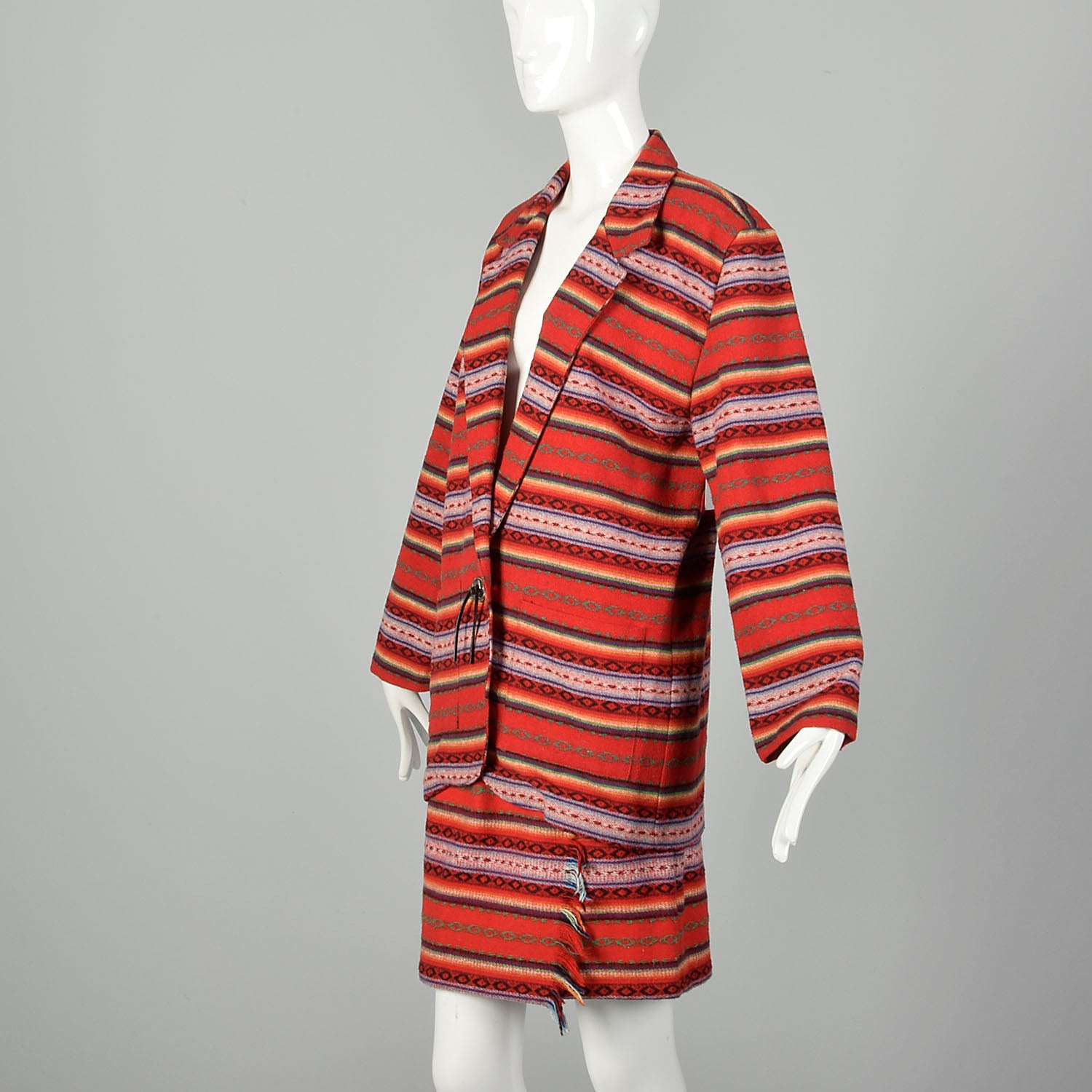 Small 1980s Red Southwestern Blanket Separate Set