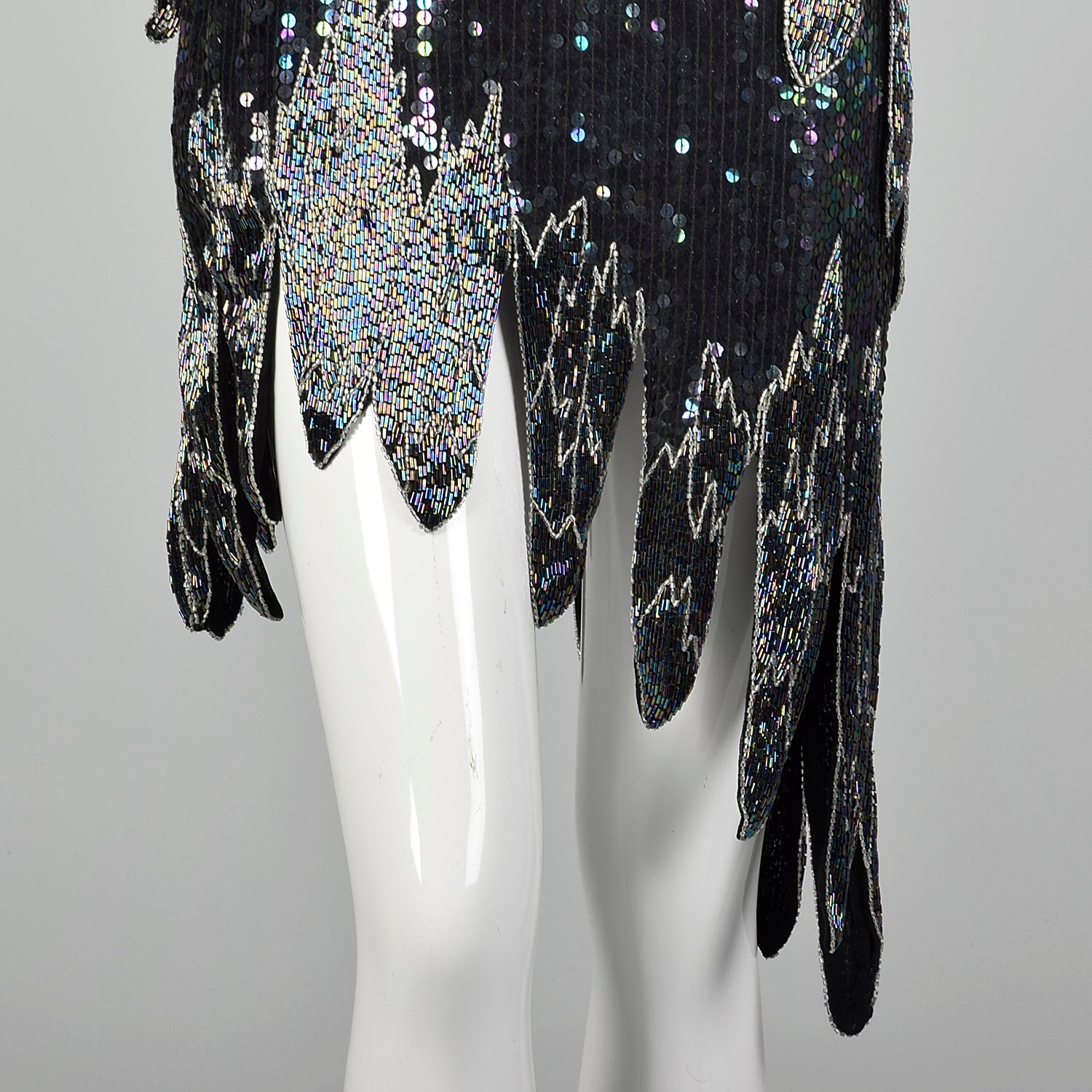 Medium 1990s Flapper Style Sequin One-Shoulder Dress