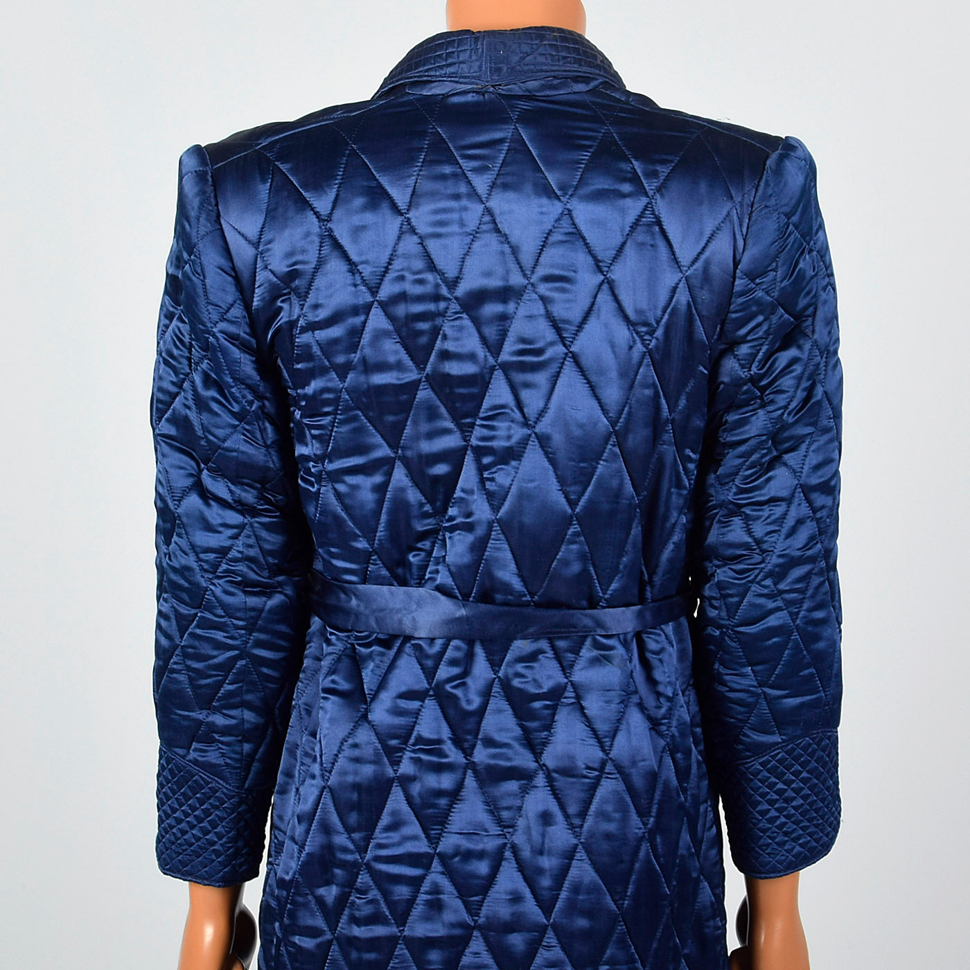 1940s Mens Quilted Silk Robe in Navy Blue