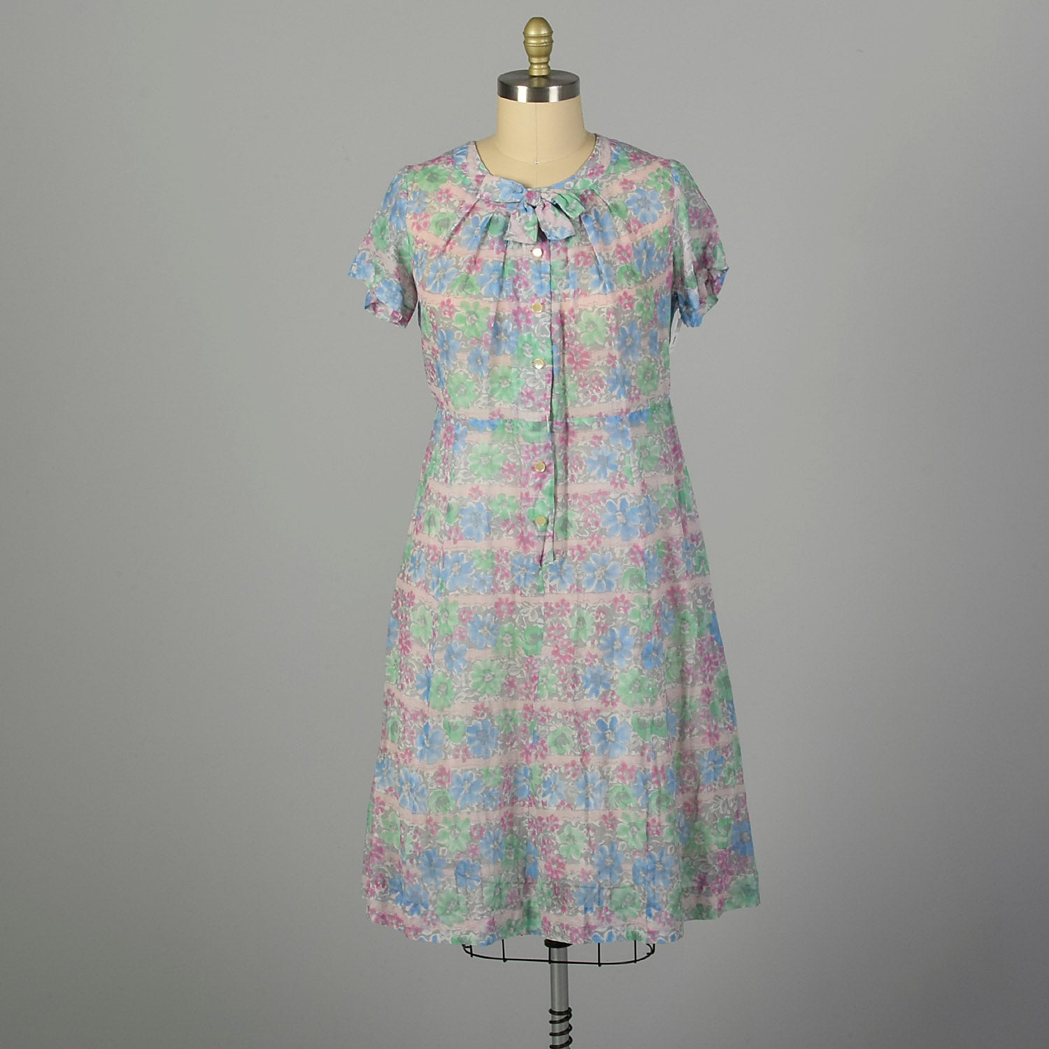 XXL 1950s Day Dress Lightweight Semi-Sheer Short Sleeve Floral Summer Casual
