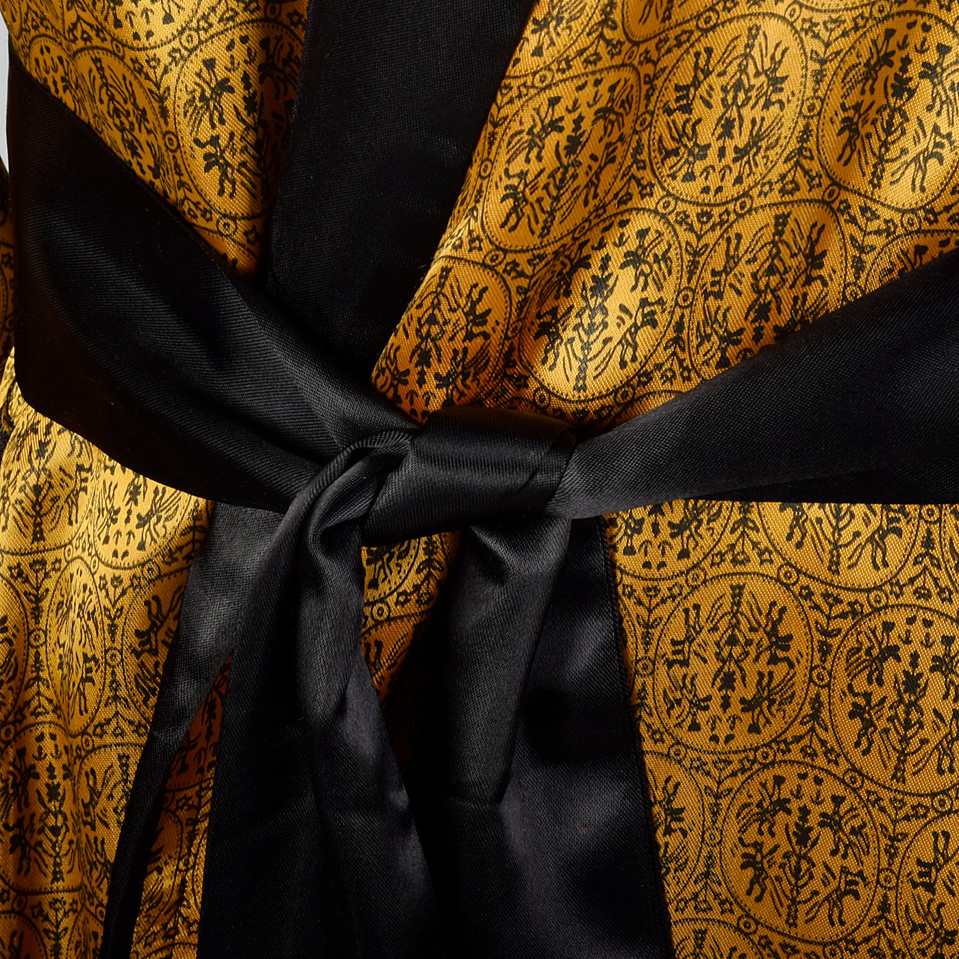 1950s Mens Gold Robe with Black Trim