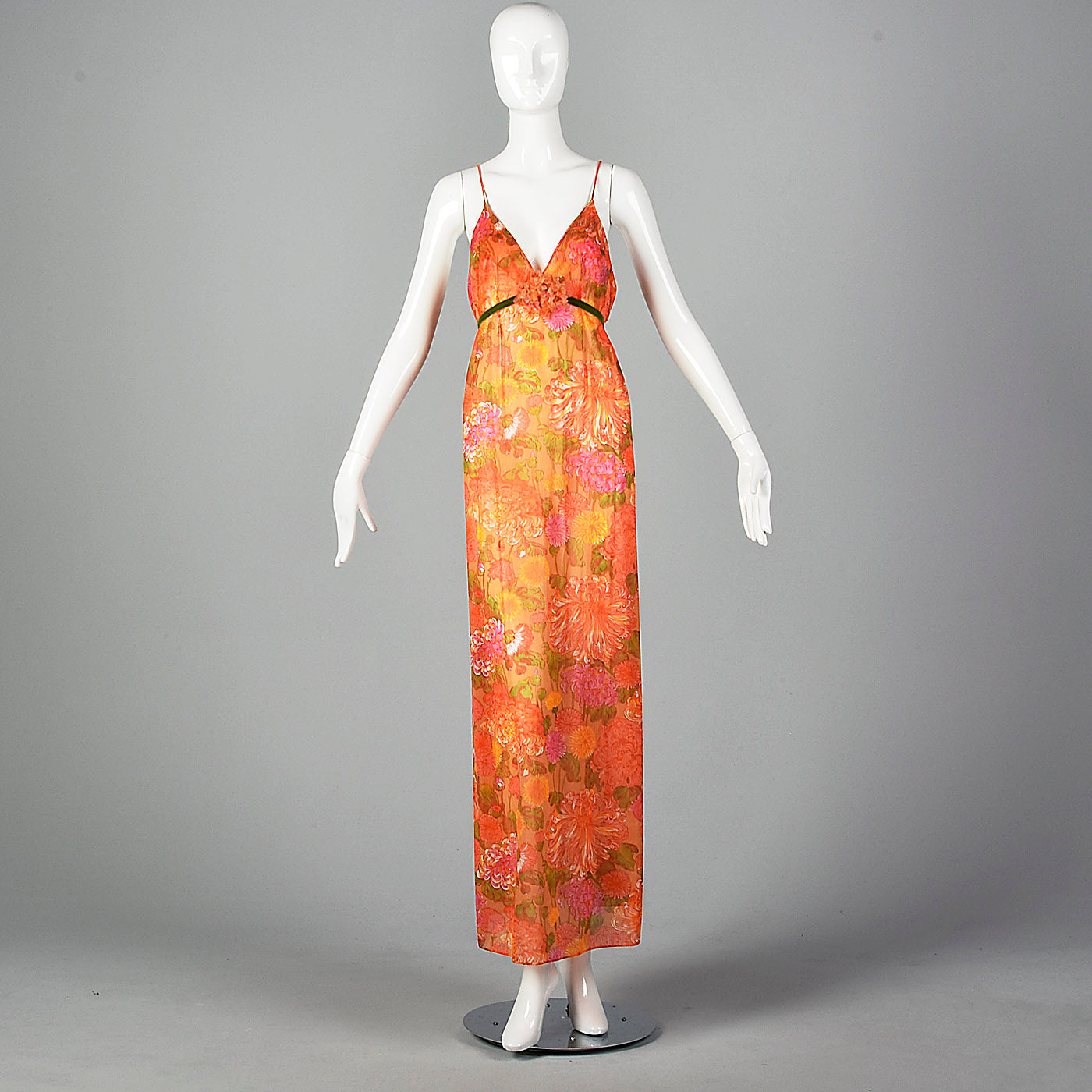 1960s Vanity Fair Floral Nightgown