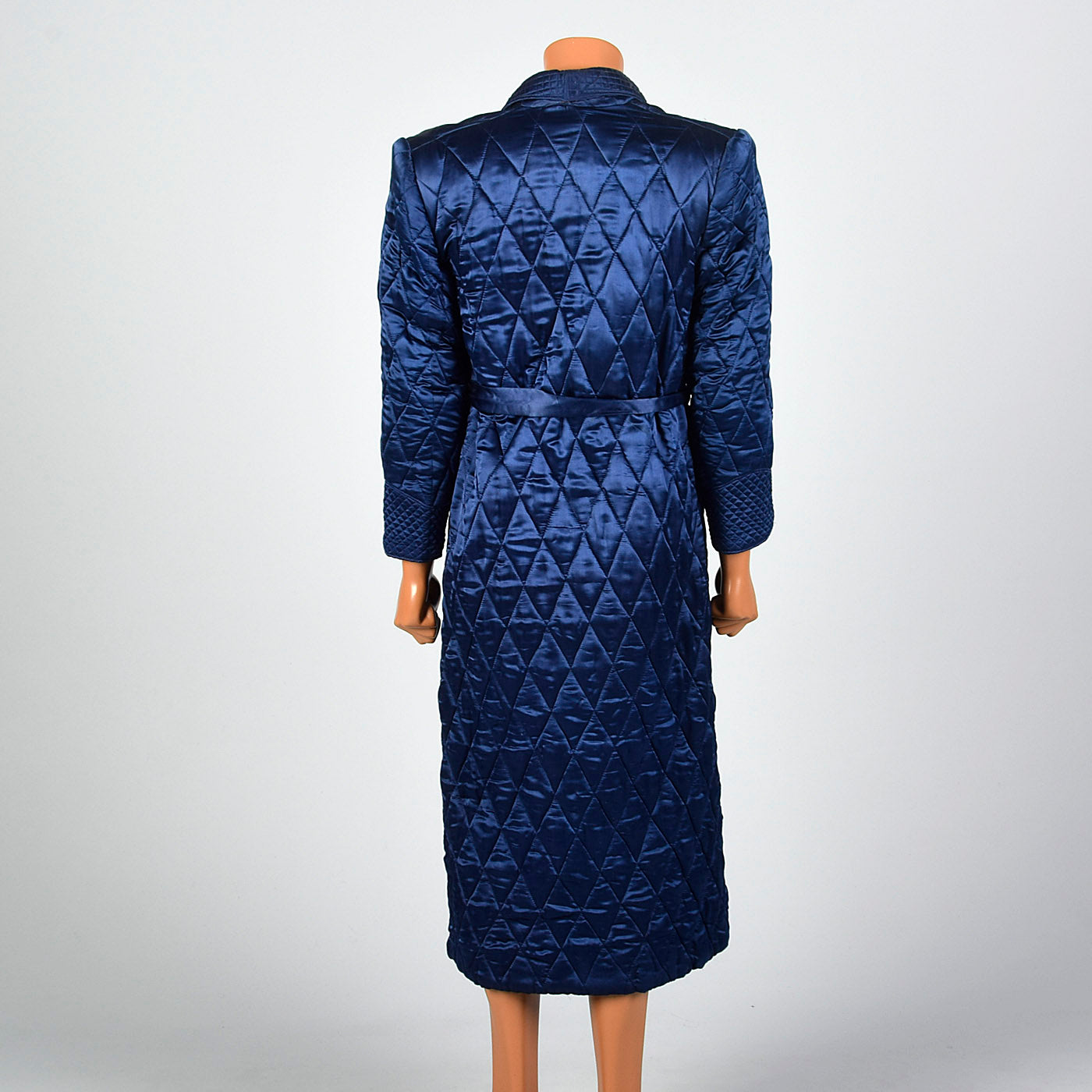 1940s Mens Quilted Silk Robe in Navy Blue