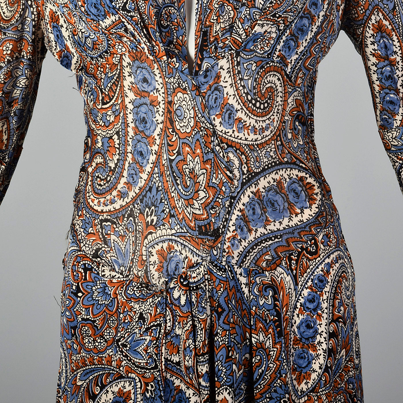 1940s Paisley Print Dress in Jersey Knit