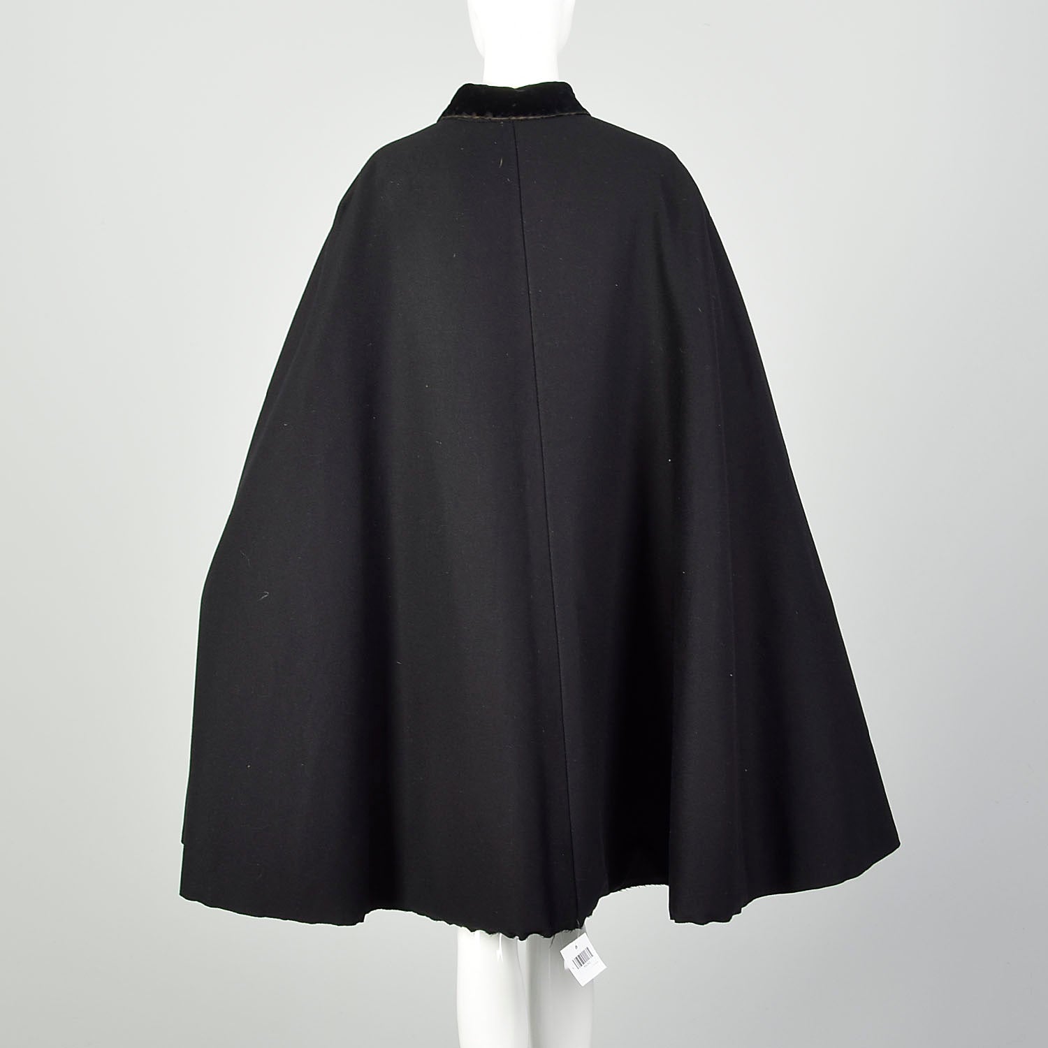 1900s Cape Winter Wool Black Outerwear