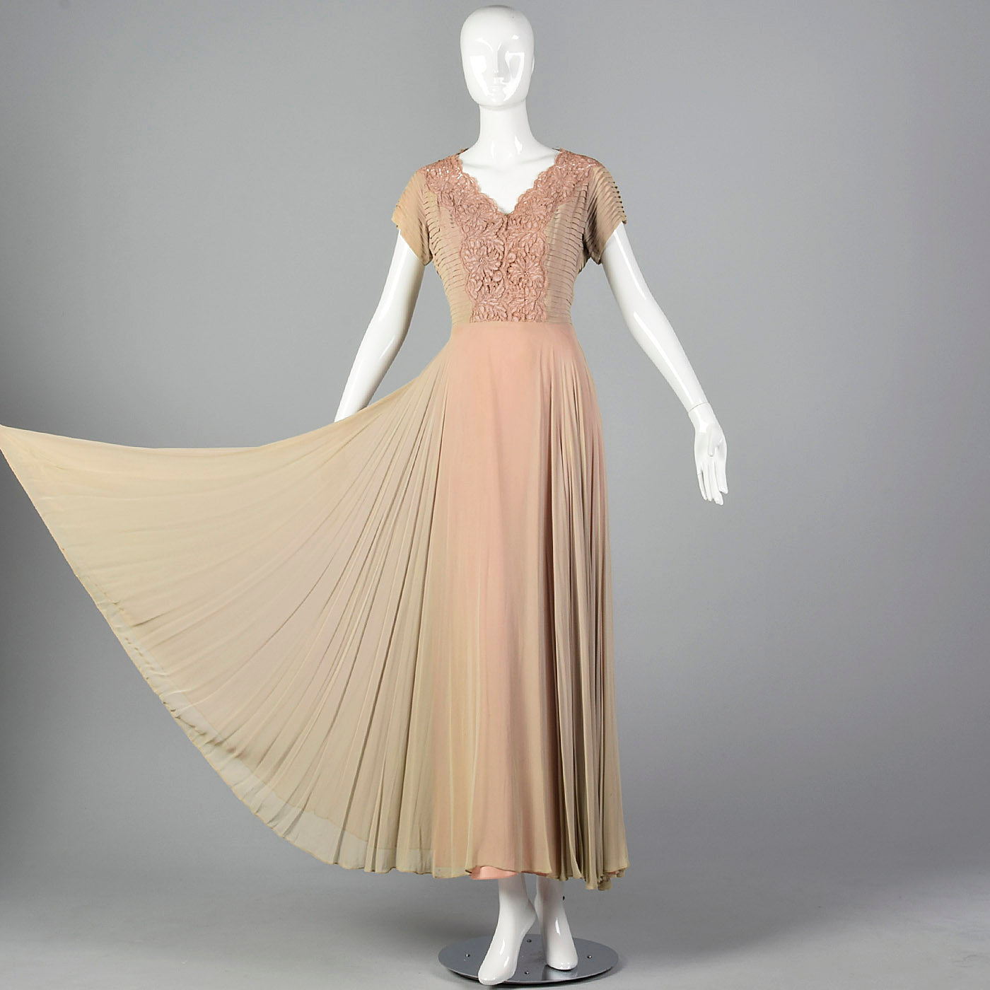 1940s Nude and Pink Layered Evening Dress