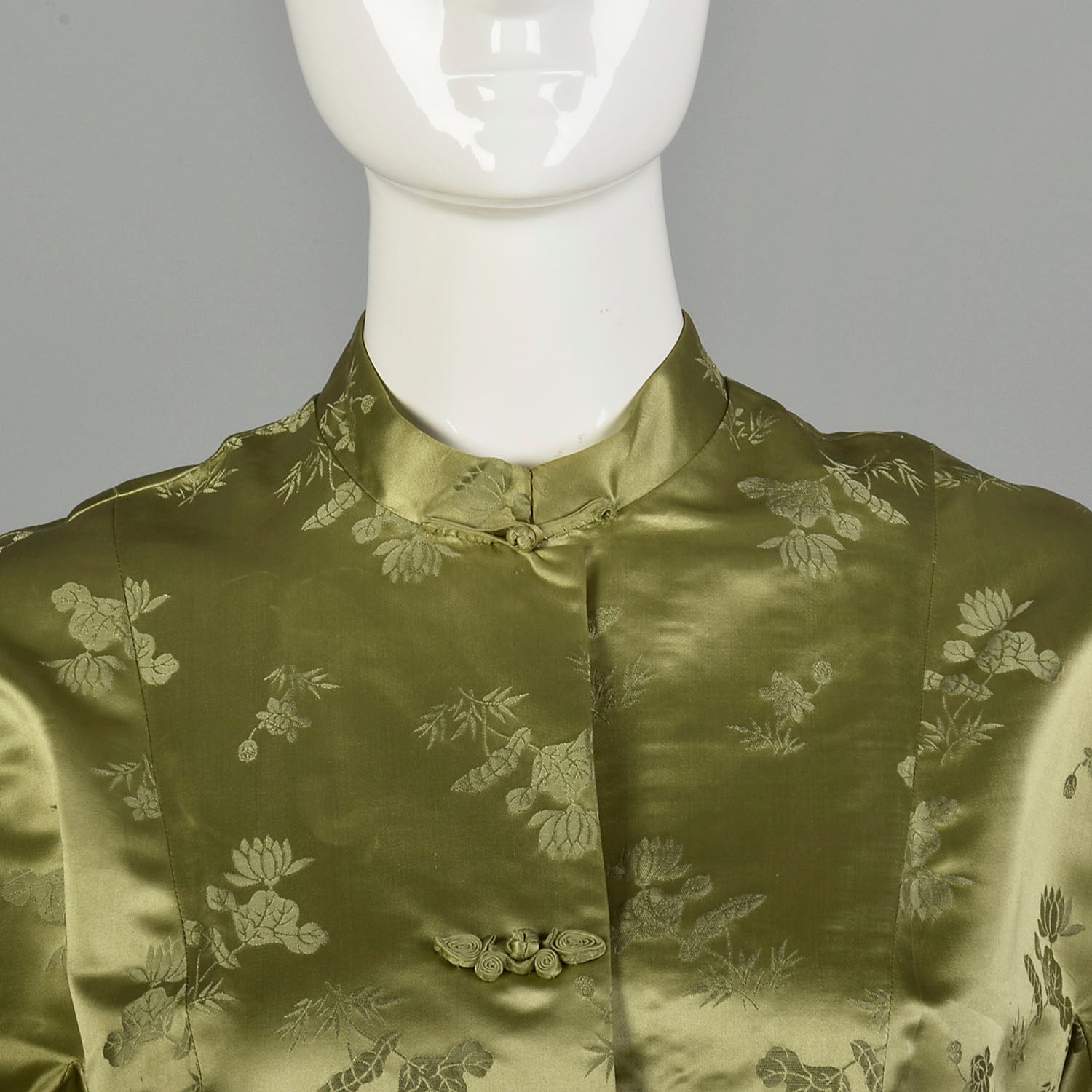 Medium 1960s Sage Green Asian Dress Hand Sewn Silk Frog Closures