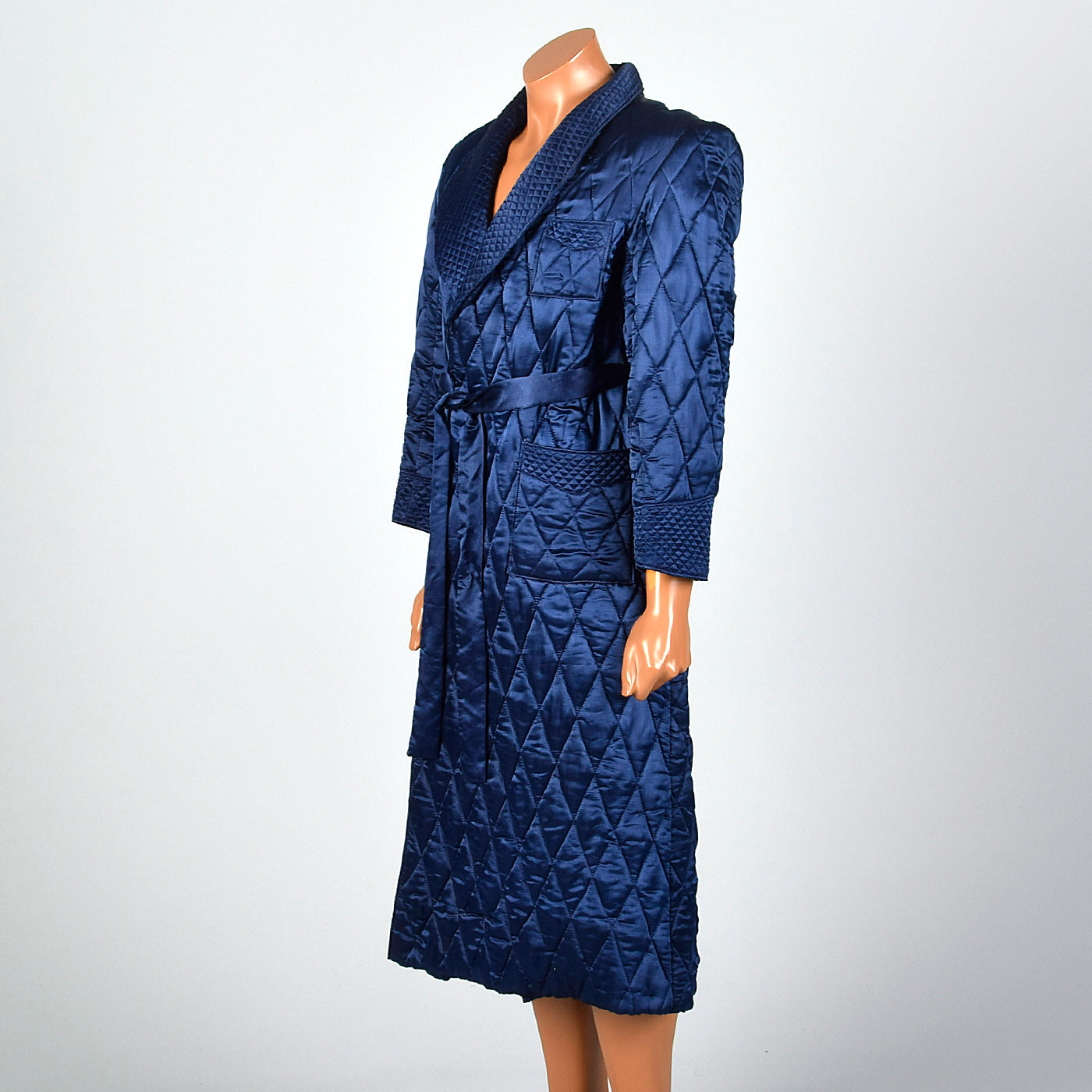 1940s Mens Quilted Silk Robe in Navy Blue