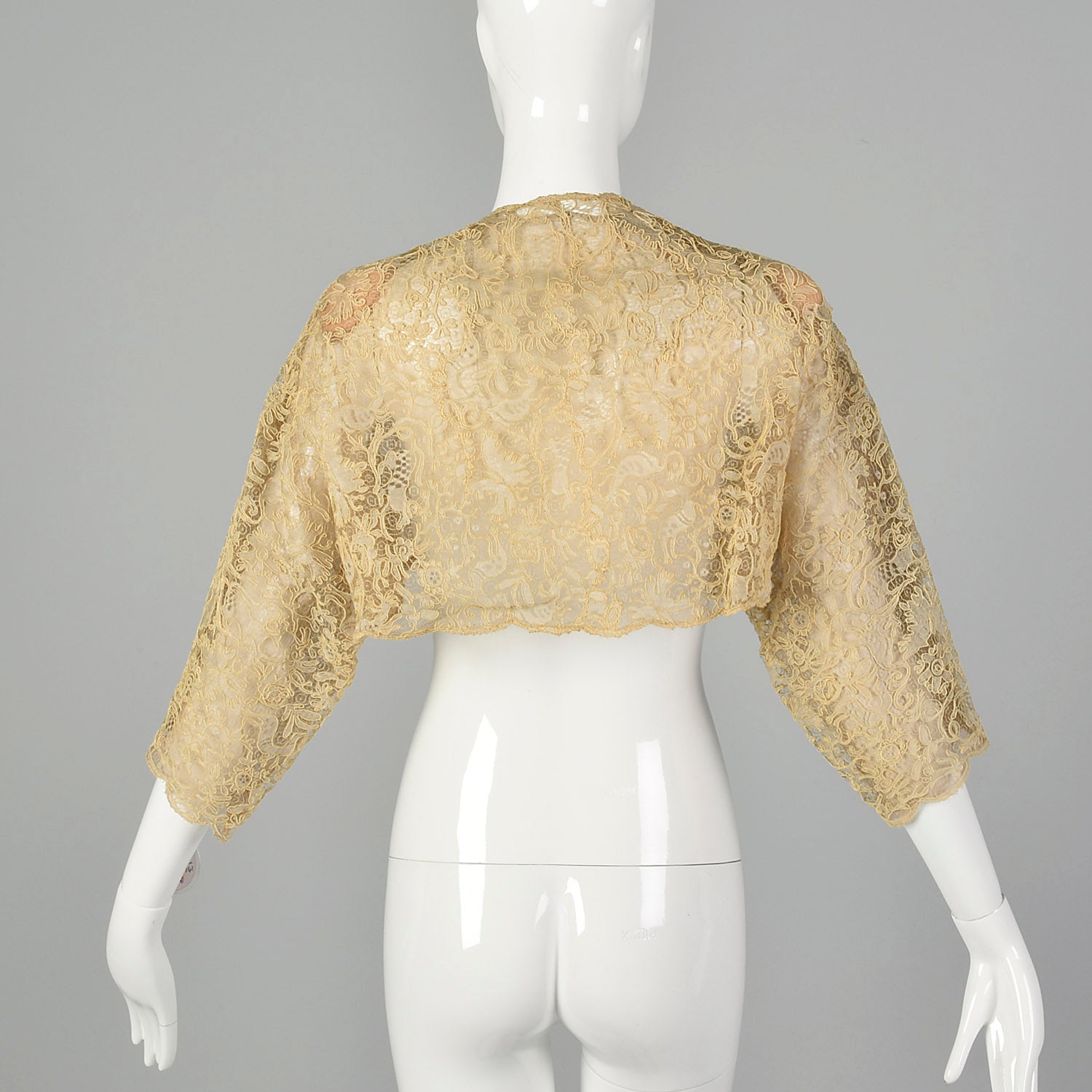 Medium 1950s Beige Lace Bolero Jacket