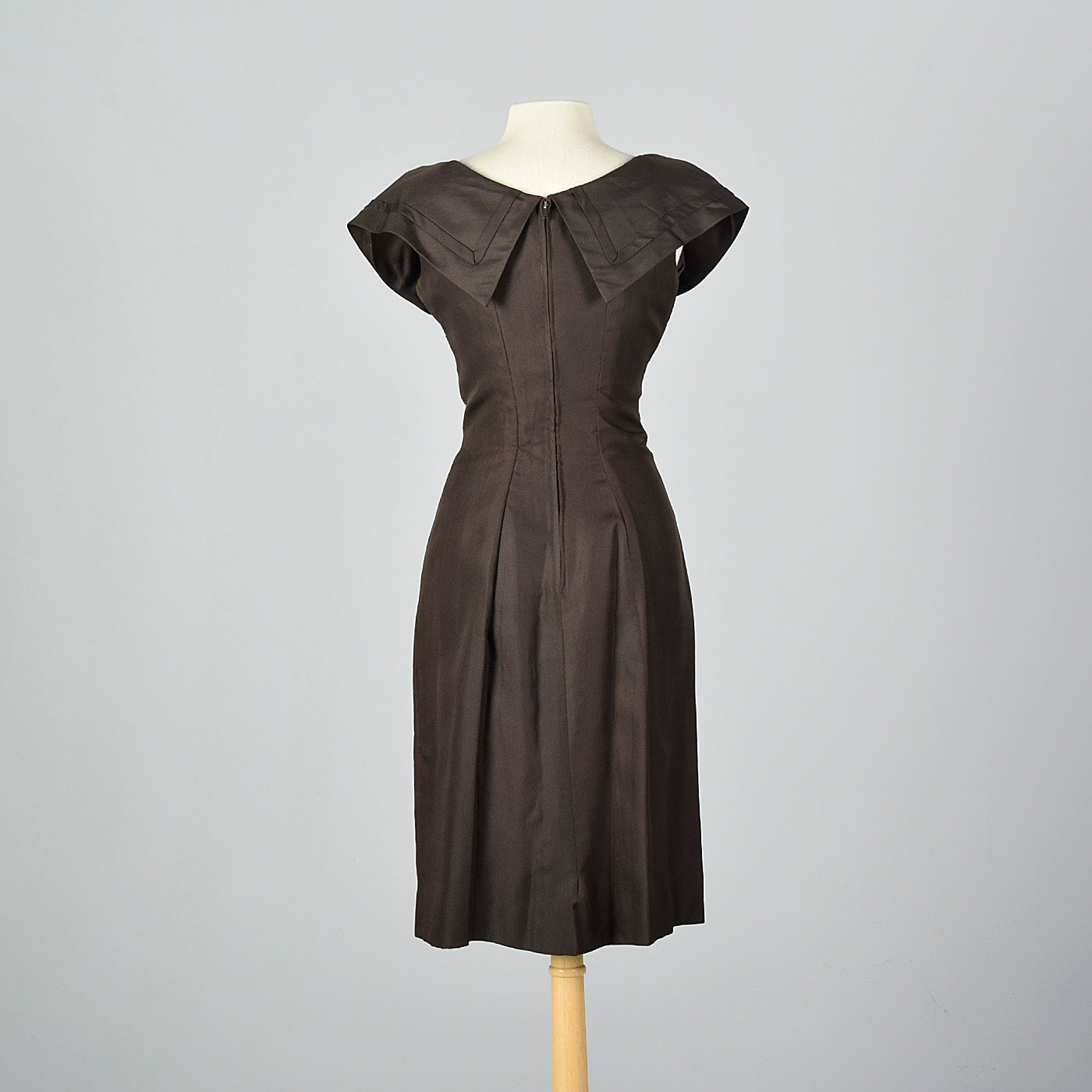 1950s Suzy Perette Dark Brown Wiggle Dress