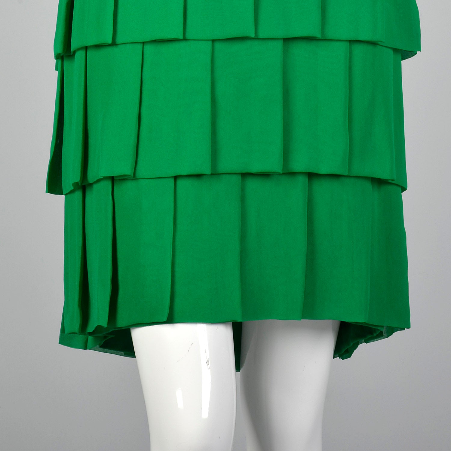 Small Galanos 1980s Emerald Green Silk Dress