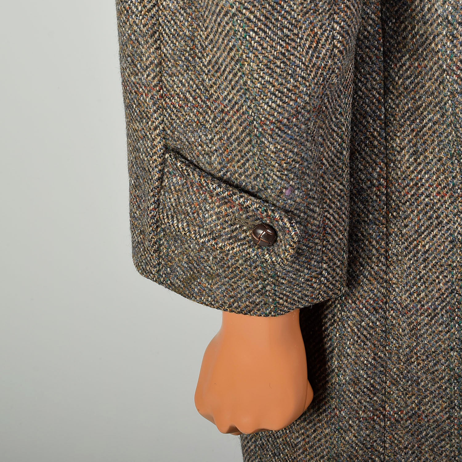 Medium 1970s Brown Wool Tweed Heavyweight Winter Coat