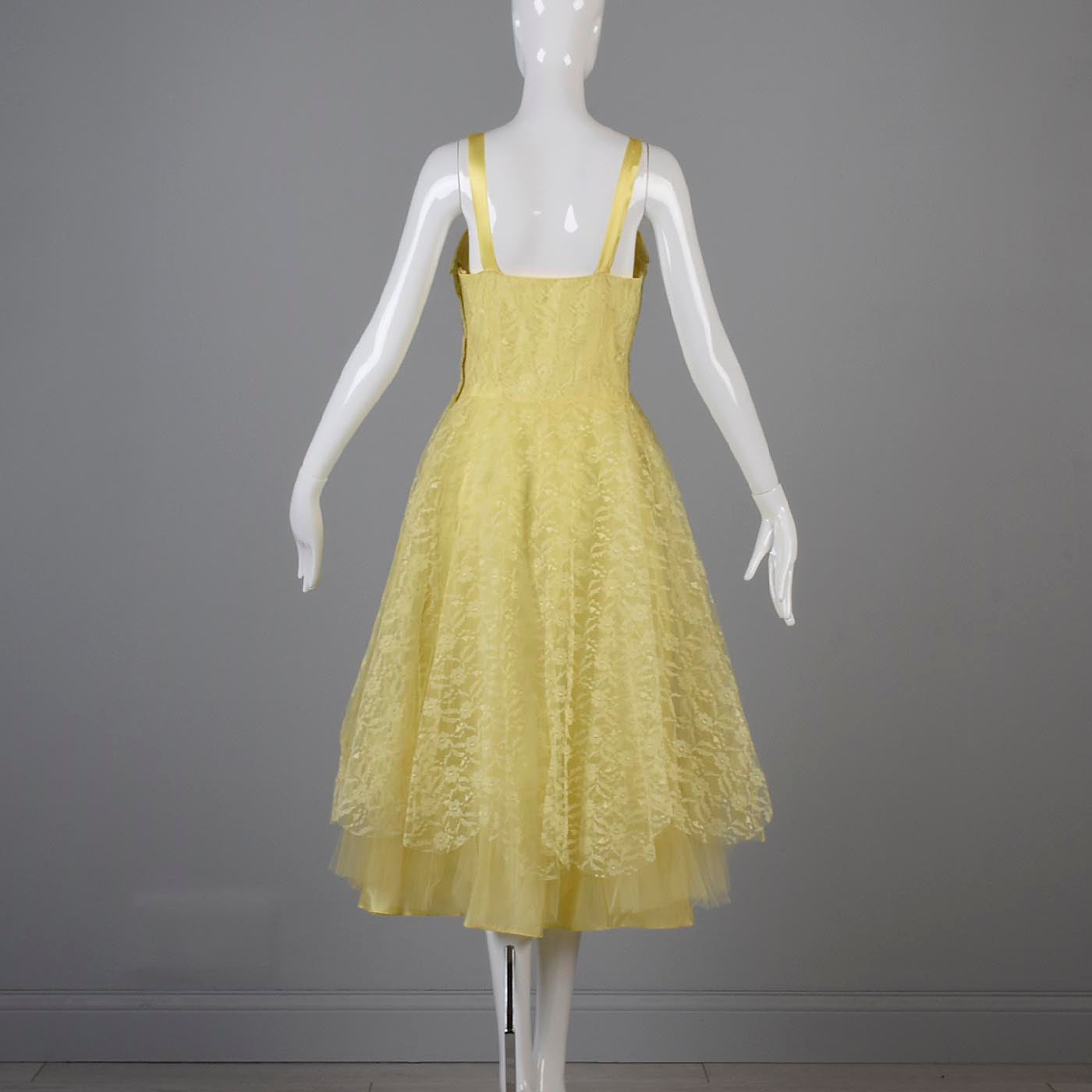 1950s Yellow Lace and Tulle Party Dress