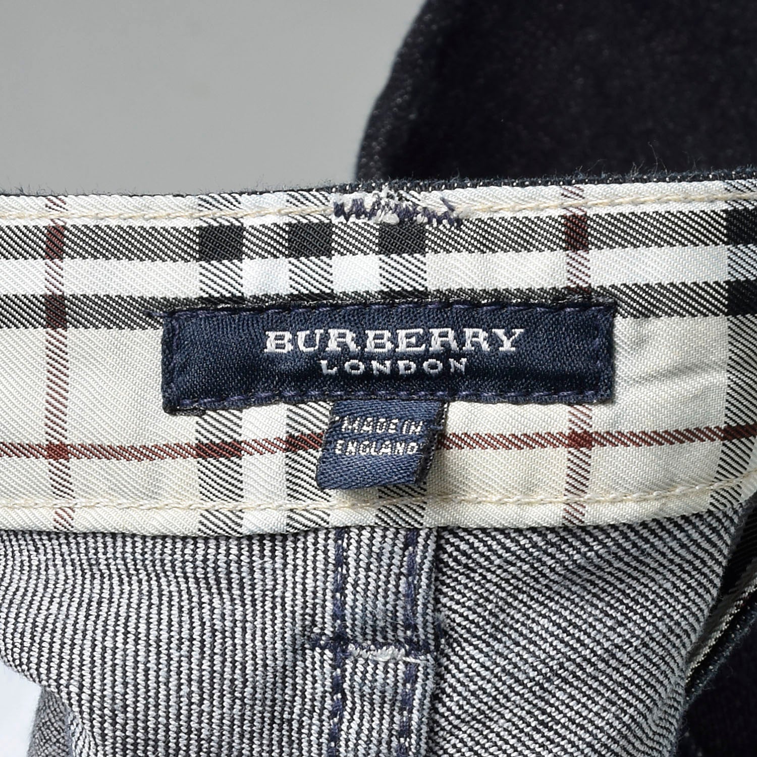 Medium Burberry Jeans Dark Wash Straight Leg Plaid Cuffs