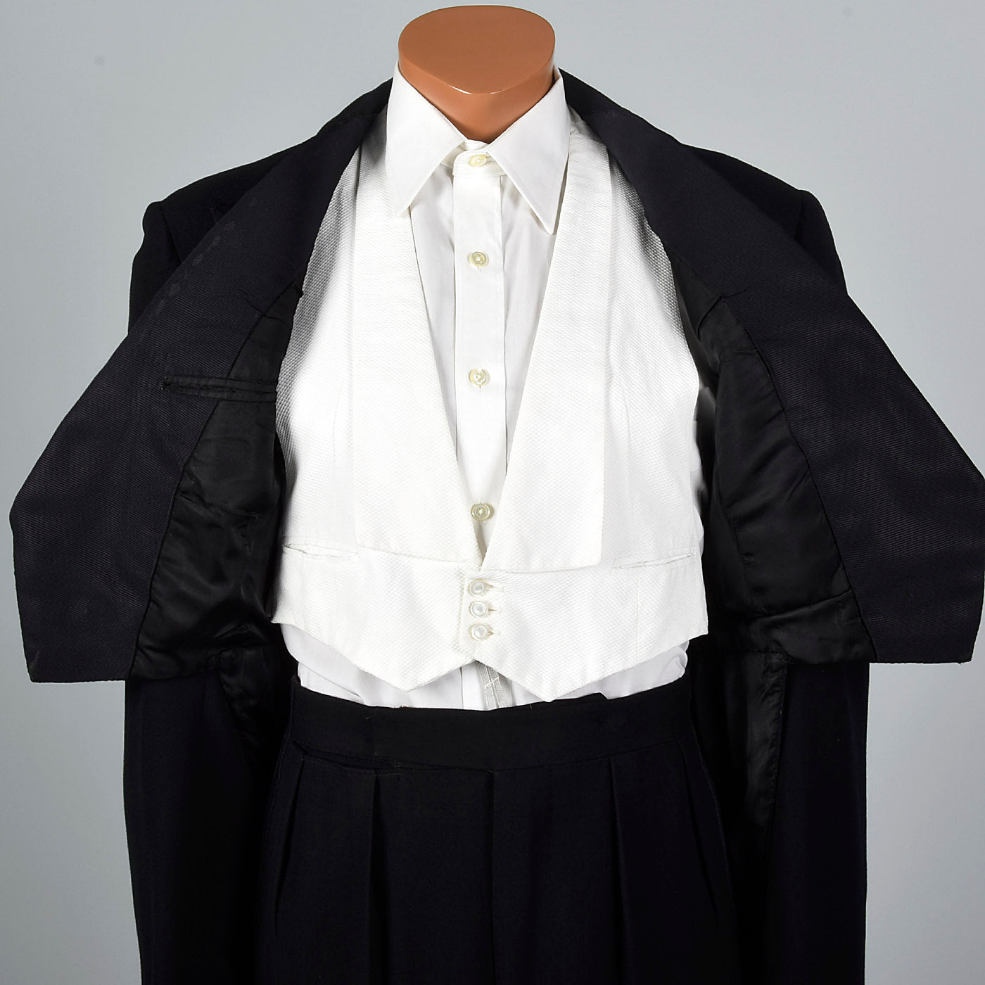 1950s Men's Bespoke Savile Row Tuxedo