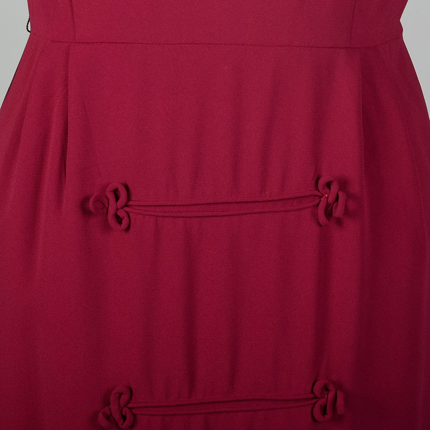 XL 1950s Magenta Dress with Piping Detail