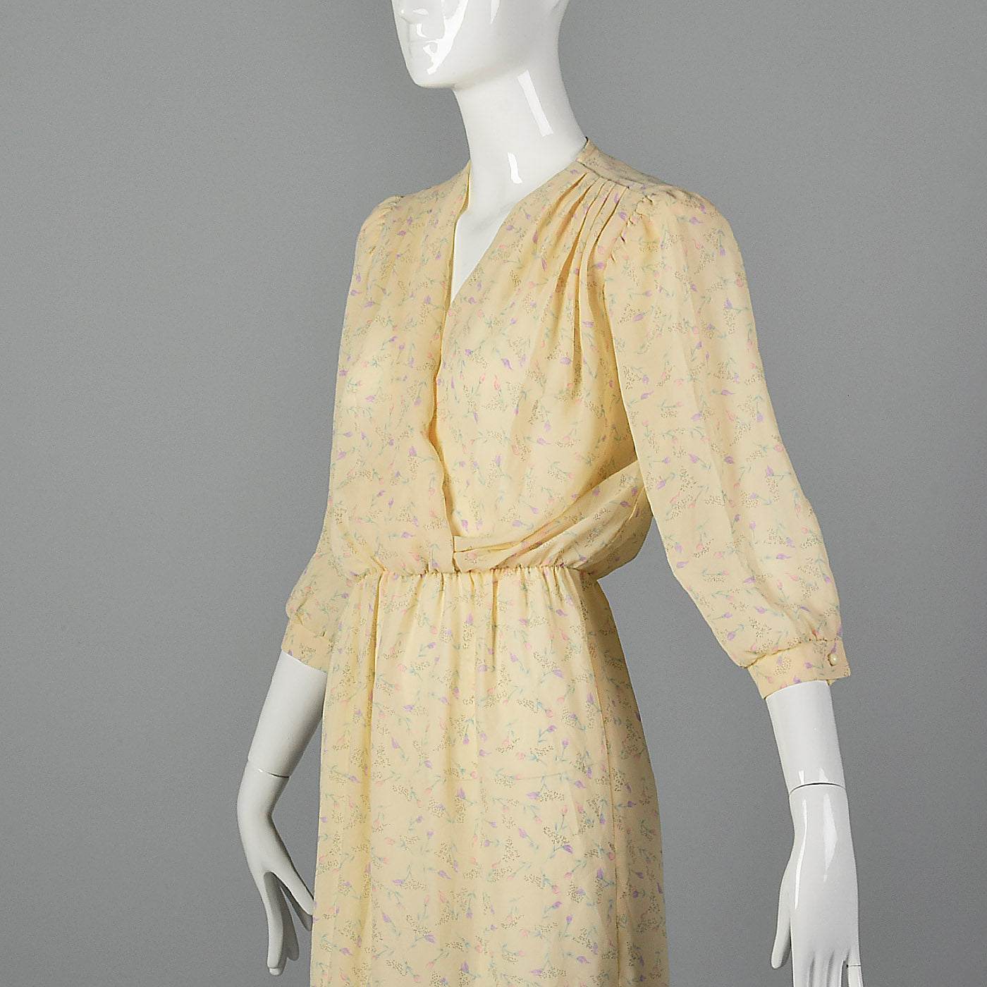 1970s Diane Von Furstenberg Floral Dress