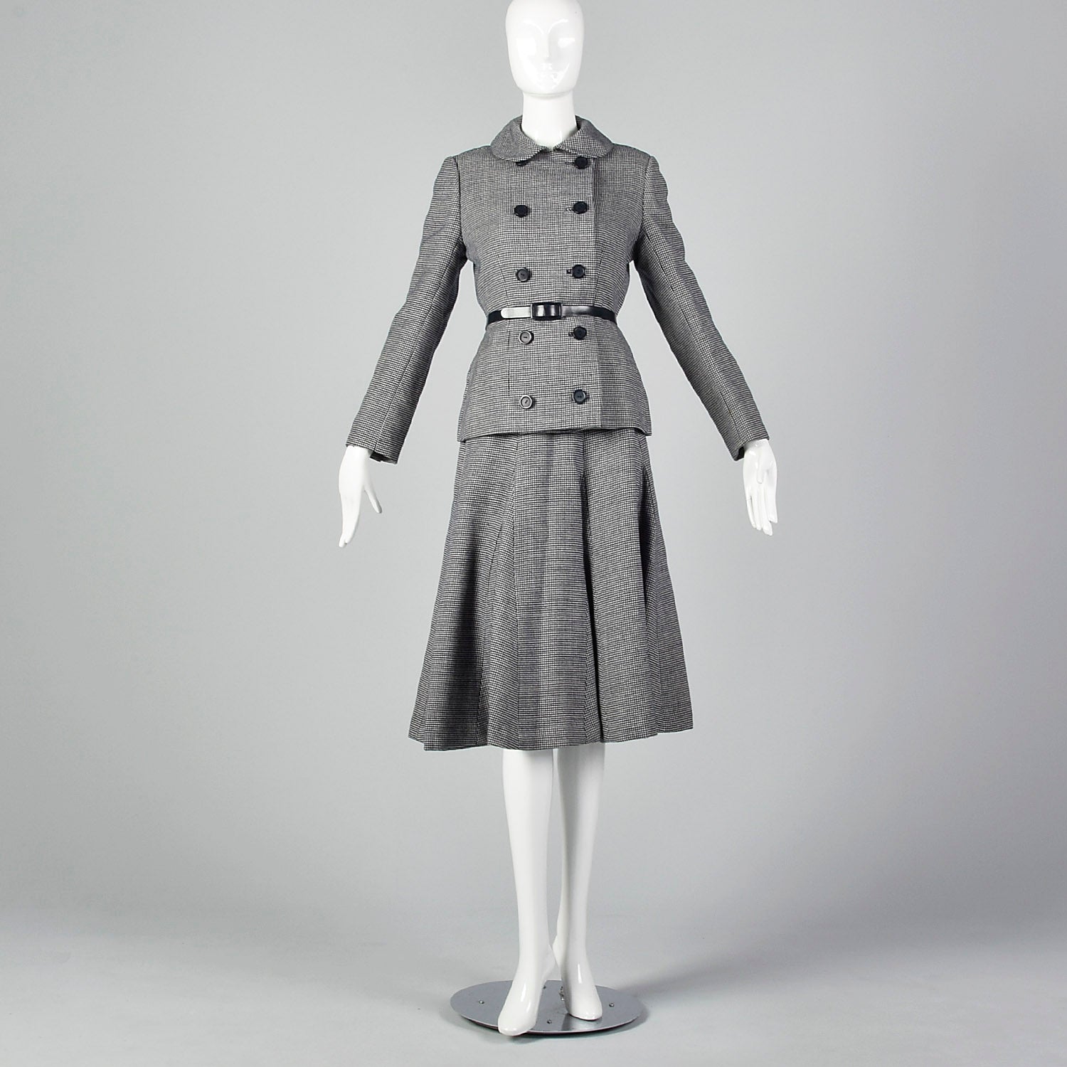 Medium Norman Norell 1970s Wool Skirt Suit