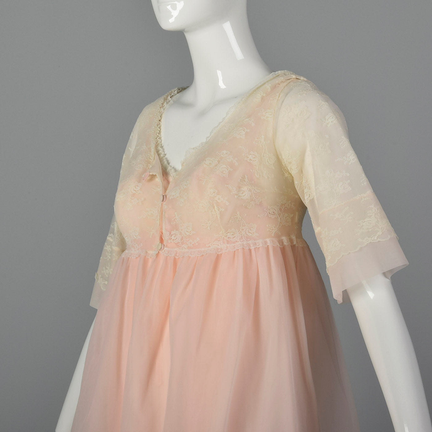 1960s Pink Babydoll Nightgown with Matching Peignoir